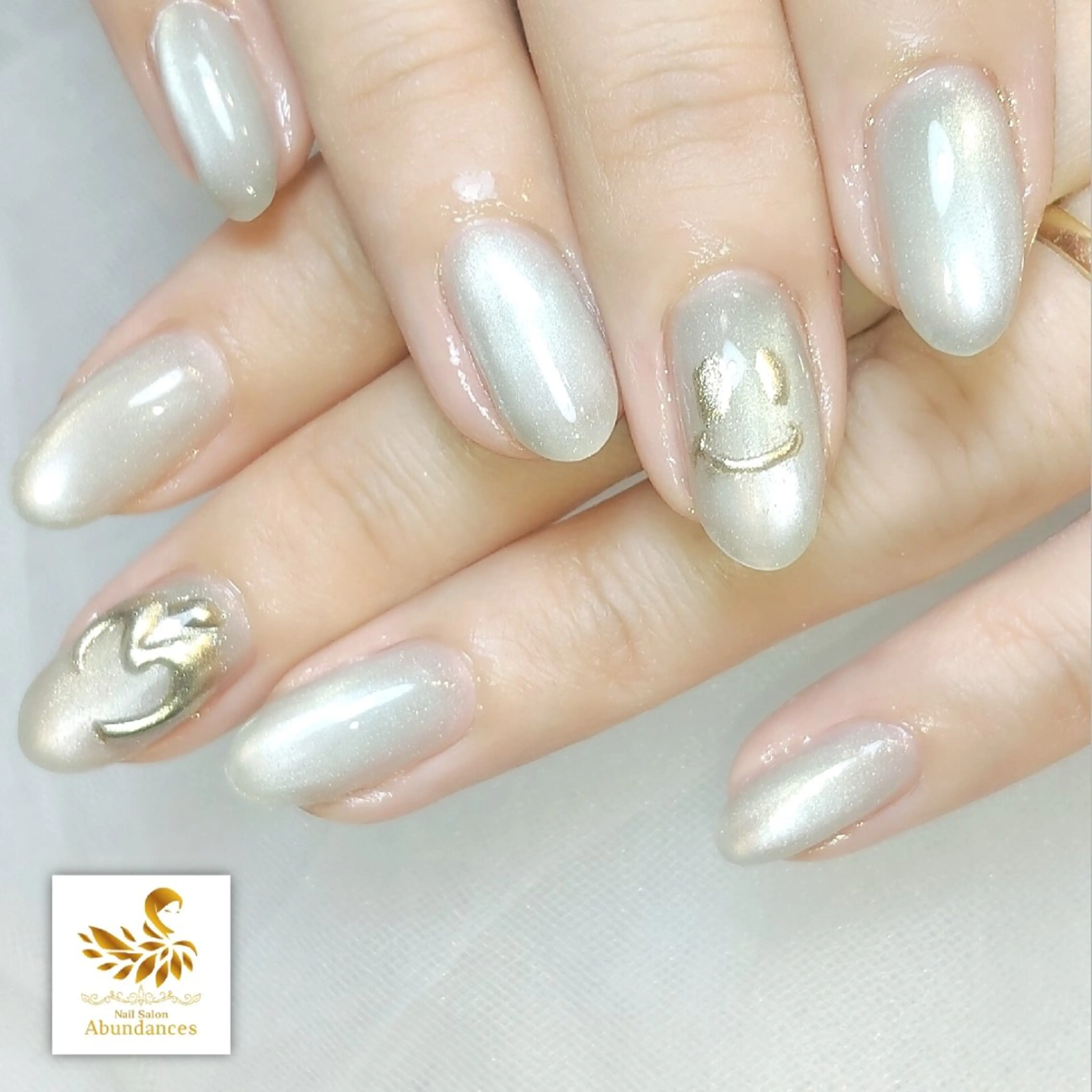 ネイル ブルー グリーン 氷ネイル・うるうるネイル マグネットネイル ハンドネイル 完全予約制個室サロン Abundancesのネイルデザイン