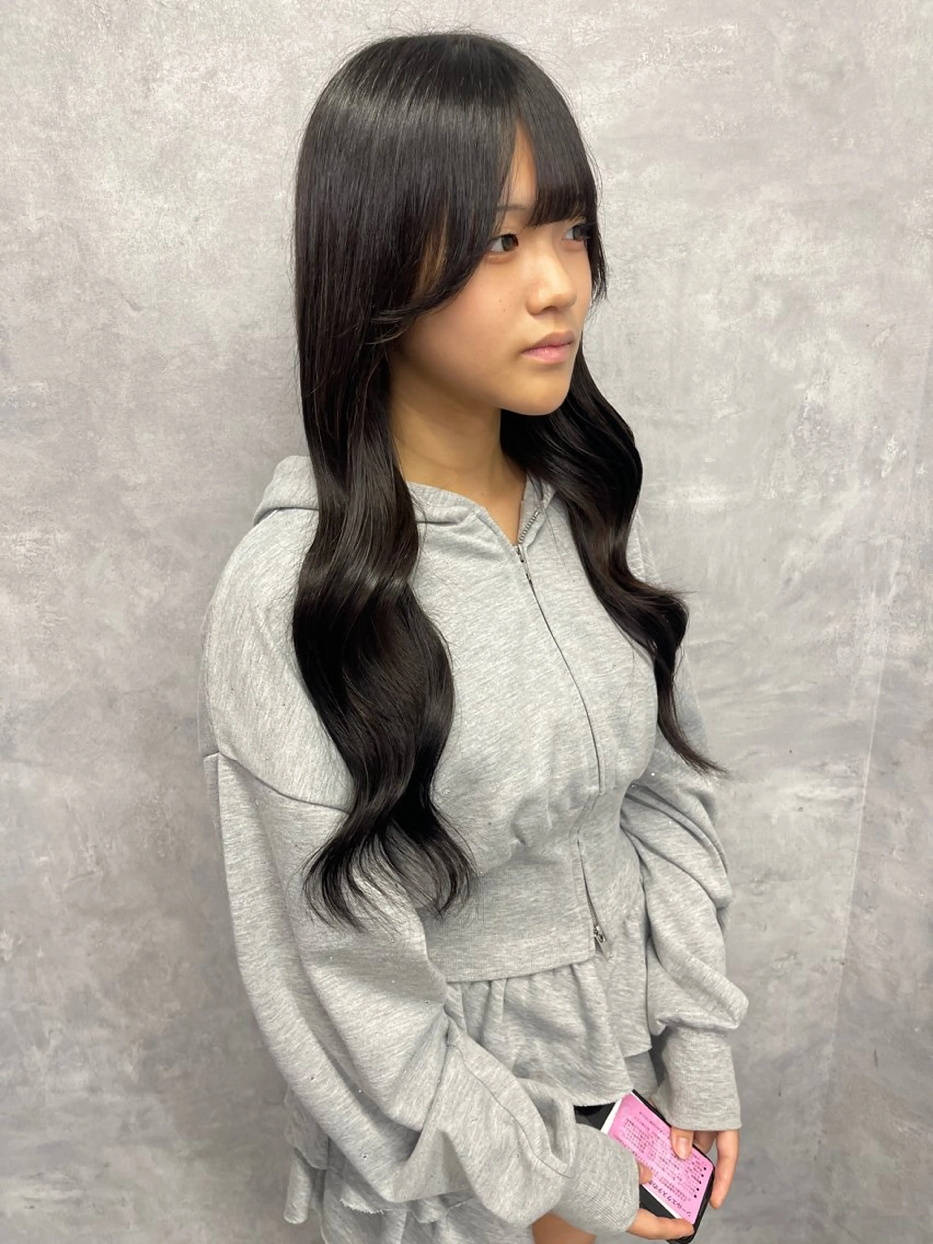 ロング カラー ブリーチ 透明感カラー エクステ ヘアカラー エクステ 福西 洋斗のヘアスタイル