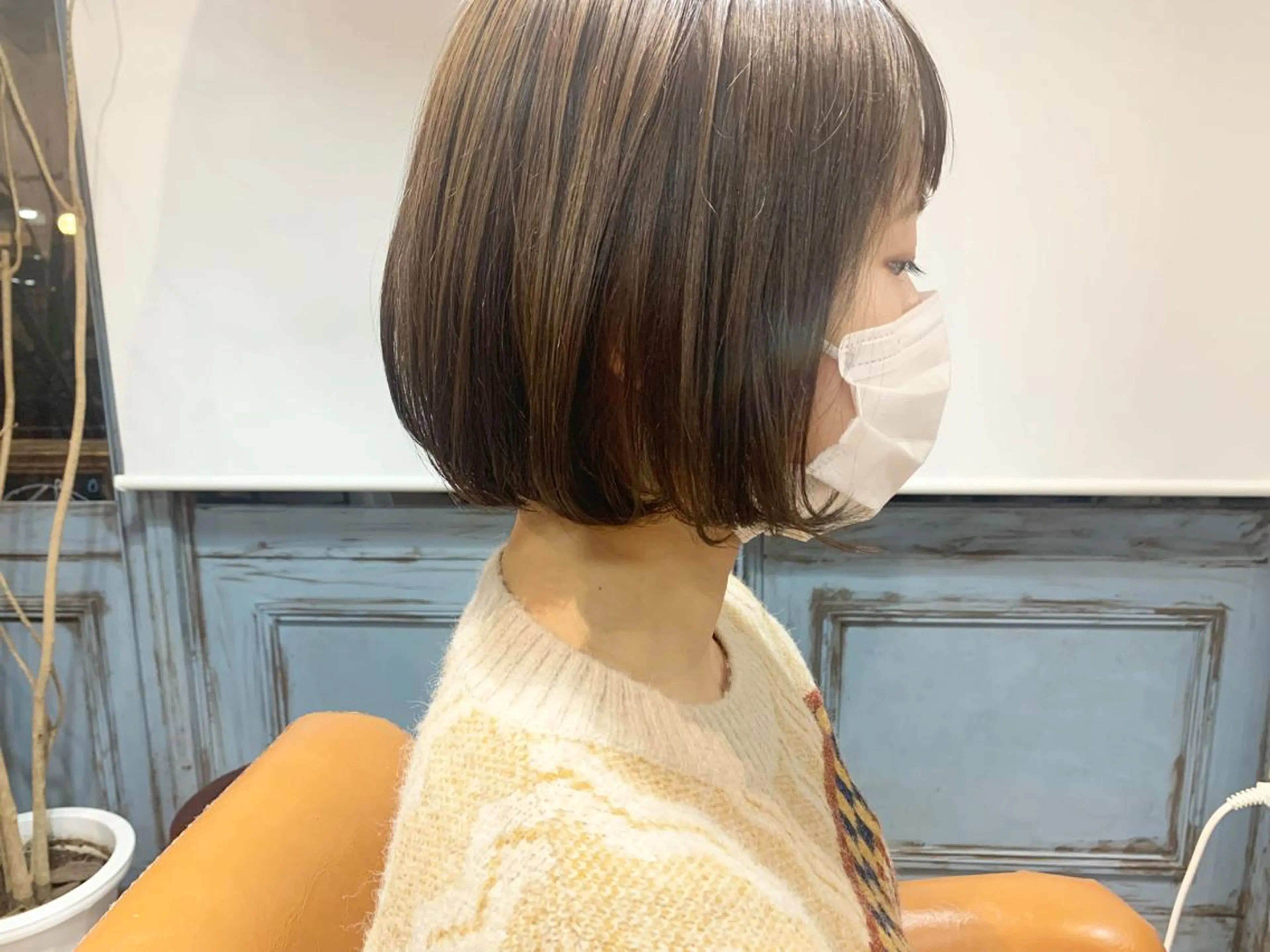 ショート カラー ボブ カット HARE 川崎晴佳のヘアスタイル