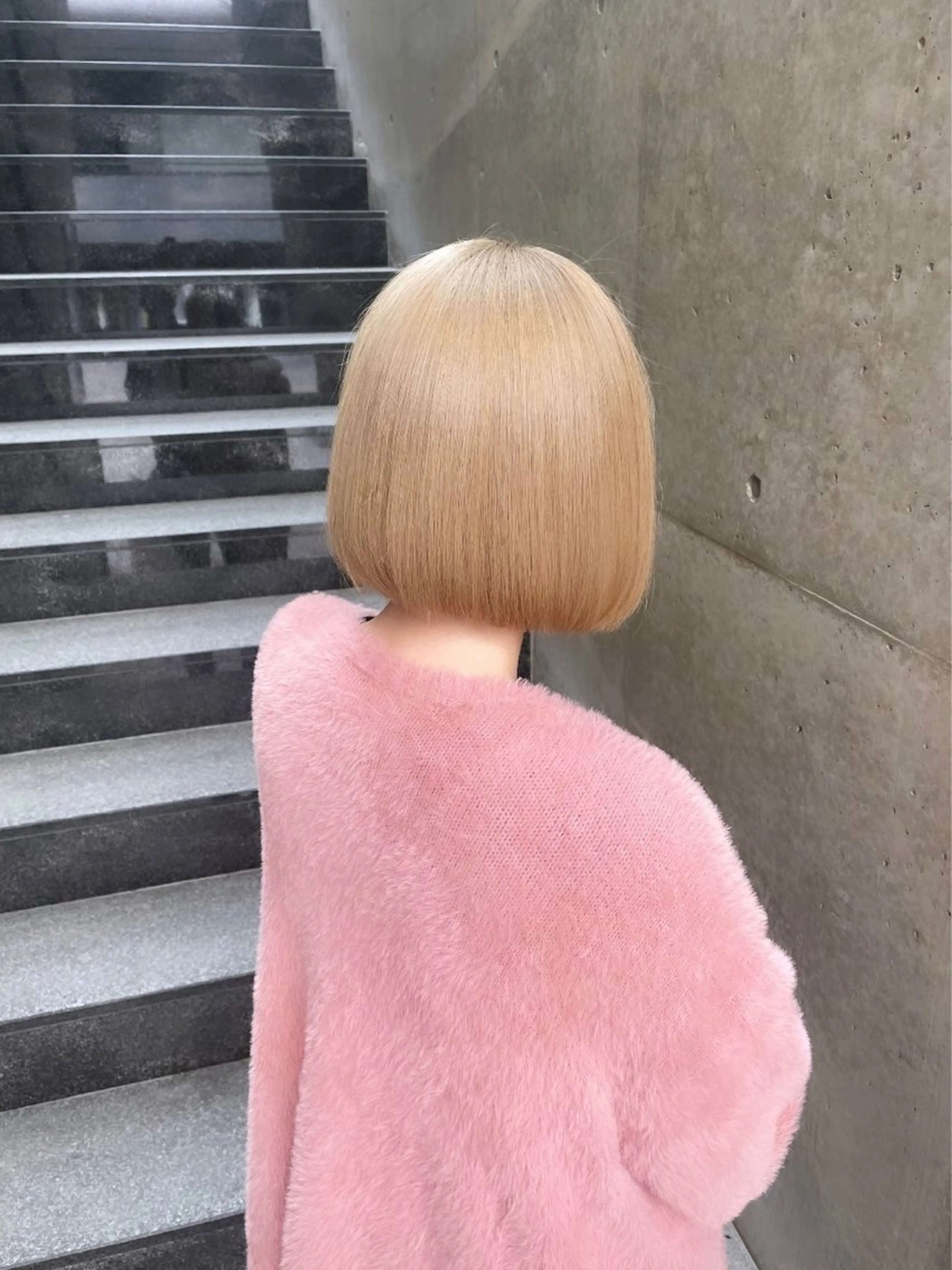 ショート ヘアカラー 西山祐生/ハイトーン /ケアブリーチ/艶髪のヘアスタイル