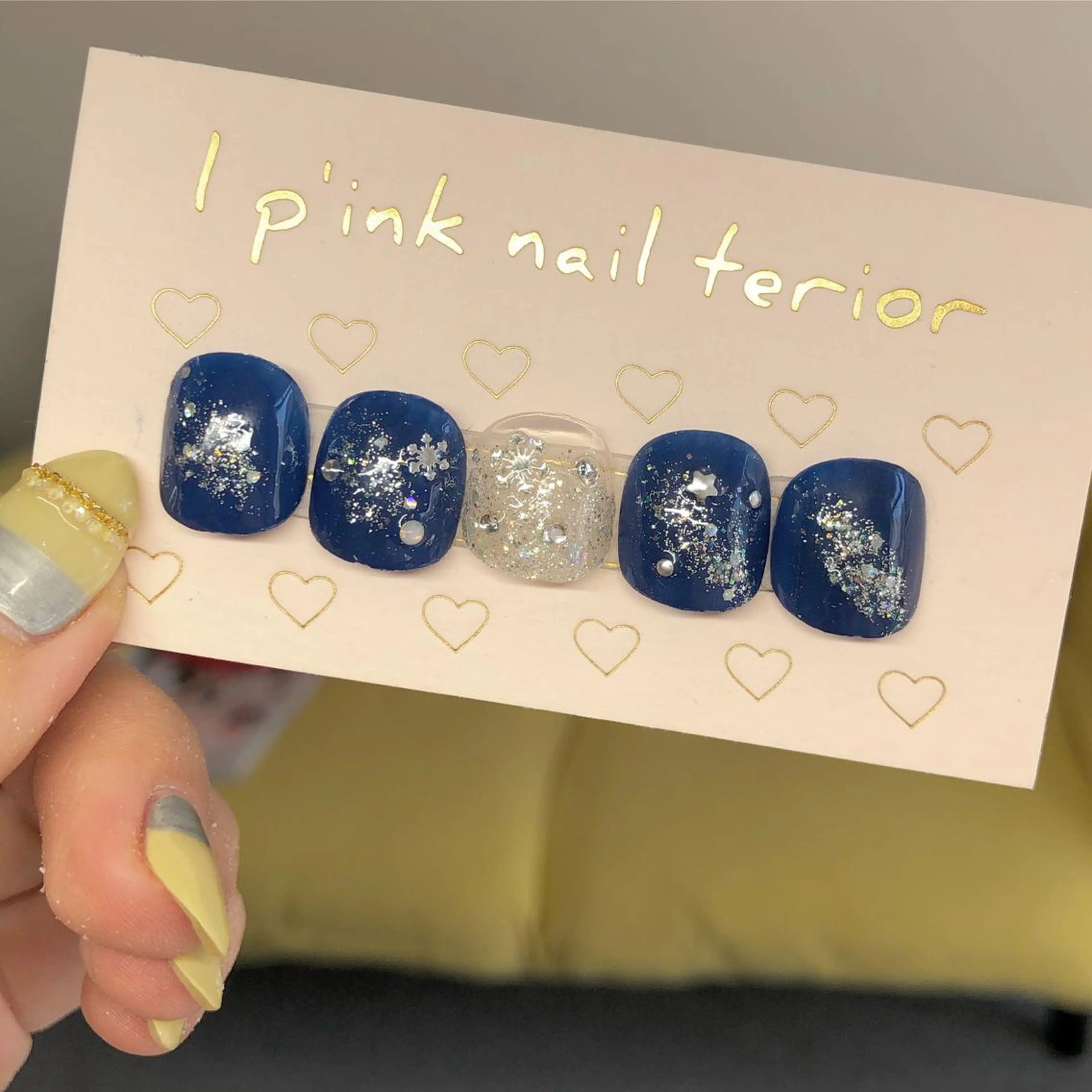 ネイル I pinknail 韓国風·持ち込み専門のネイルデザイン