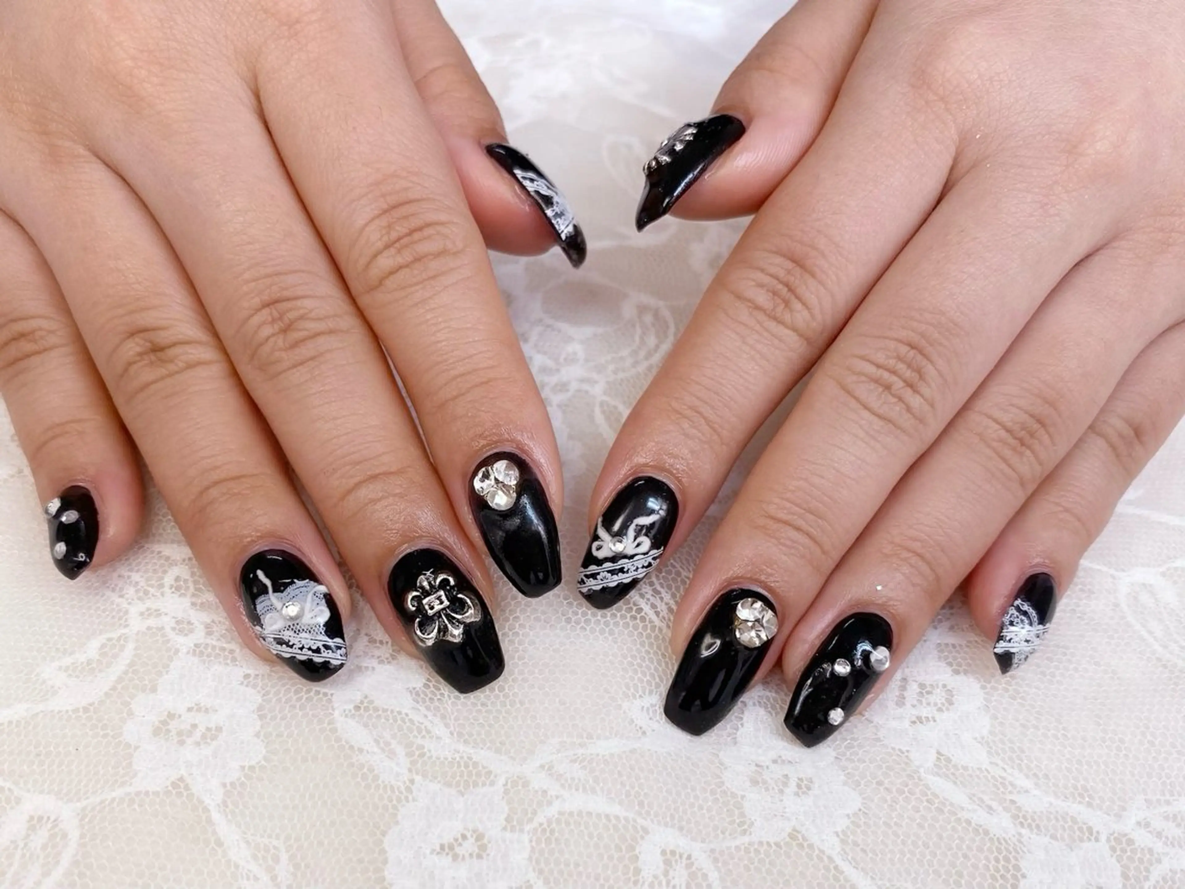 ネイル レース ワンホンネイル ハンドネイル ハンドケア Epokku ネイルサロンのネイルデザイン