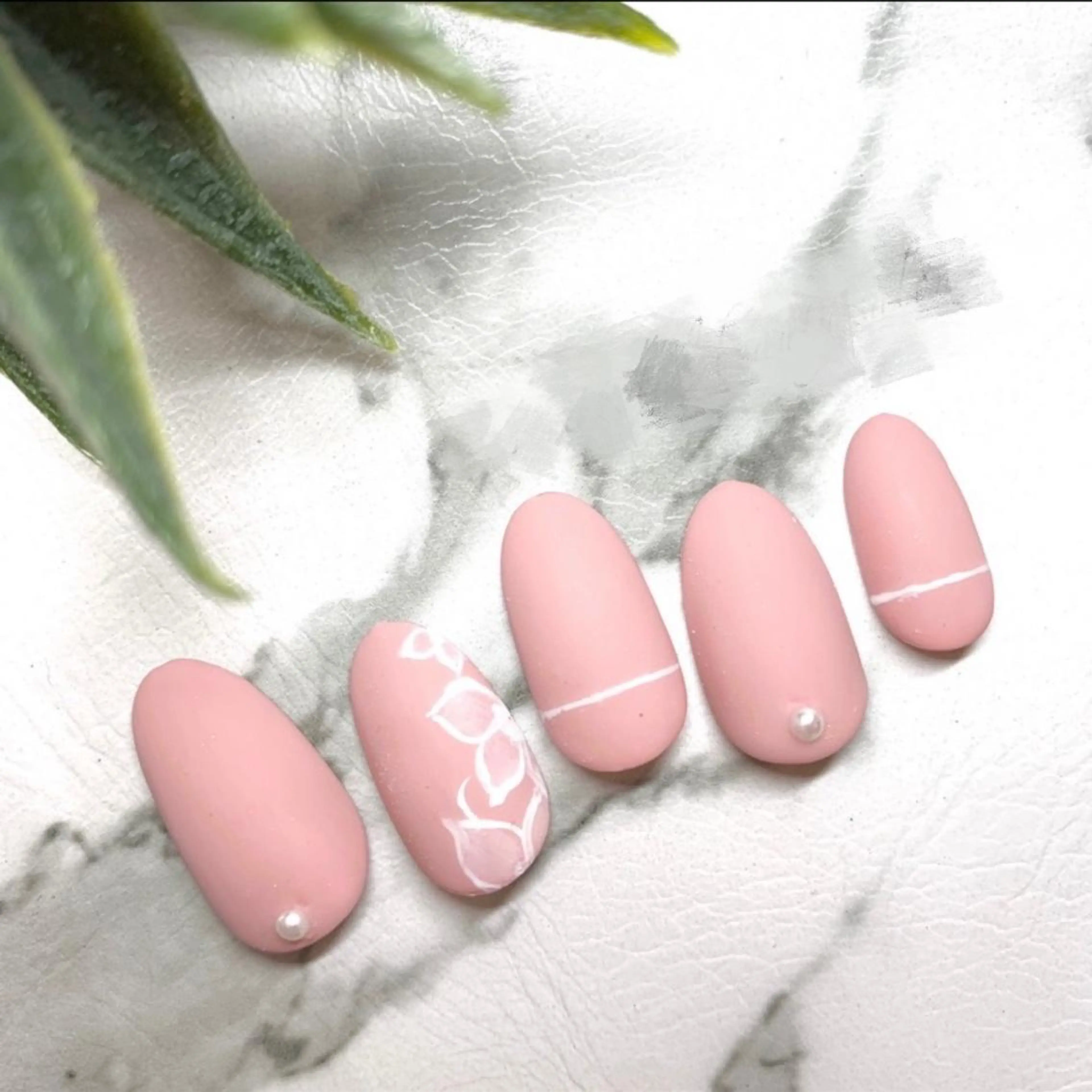 ネイル マットネイル ハンドネイル x.1.0.nail ♡Cのネイルデザイン