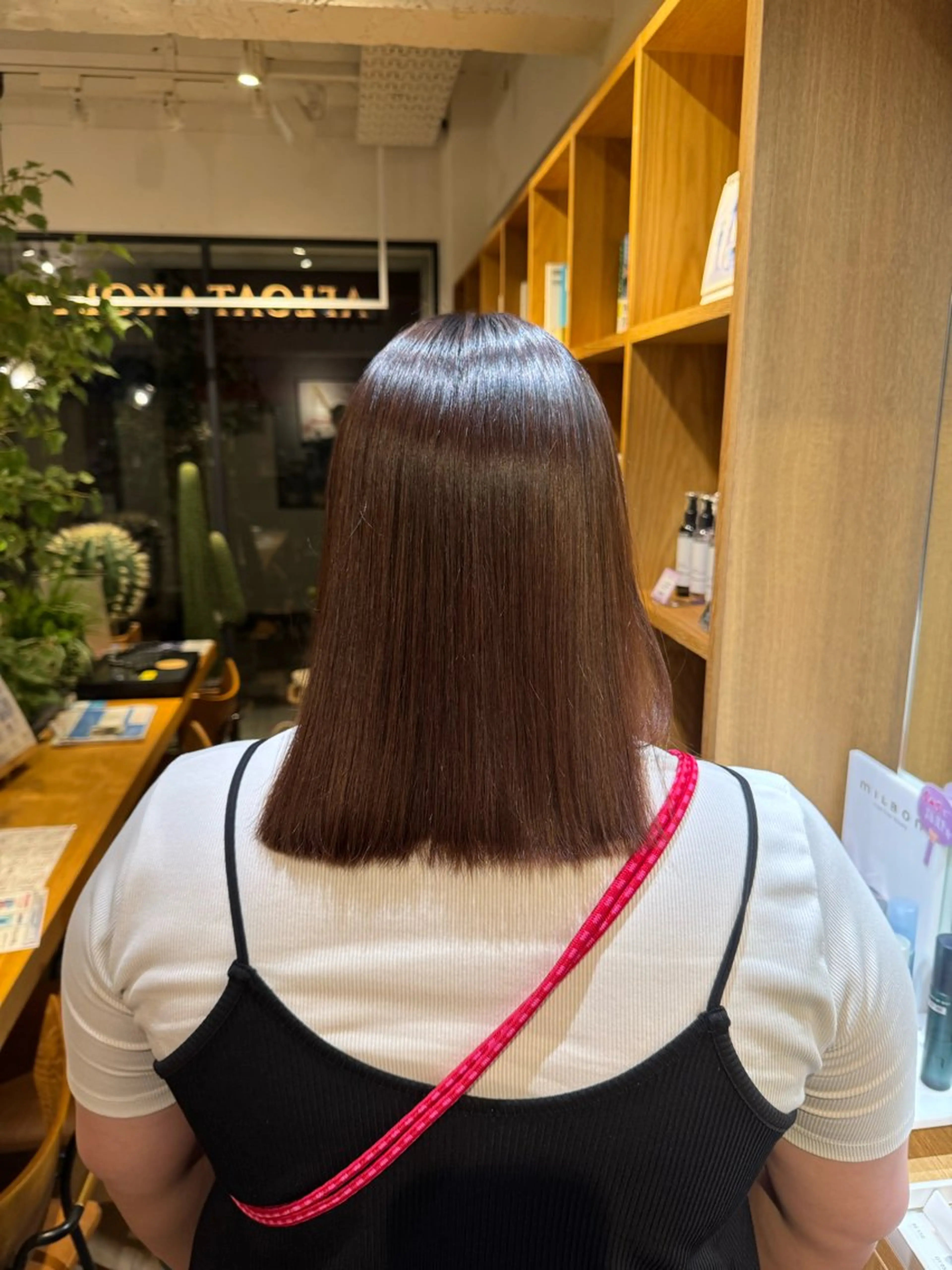 ミディアム ヘアカラー トリートメント afloatkobe所属・美髪/髪質改善 川口凌弥のヘアスタイル