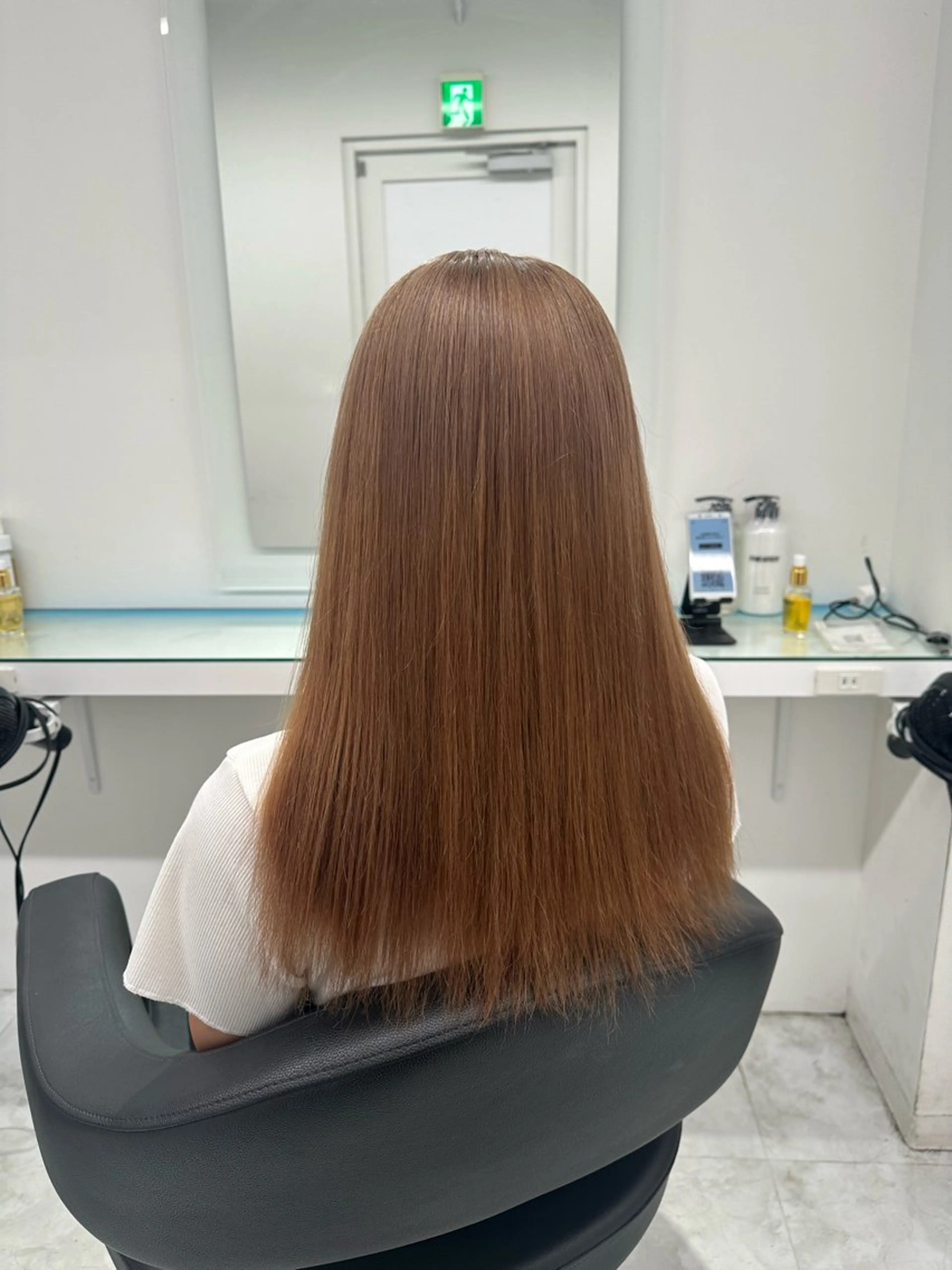 セミロング カラー ヘアカラー トリートメント ヘッドスパ ヘアセット ❄最強かわいいカラー ❄️MINA❄️のヘアスタイル