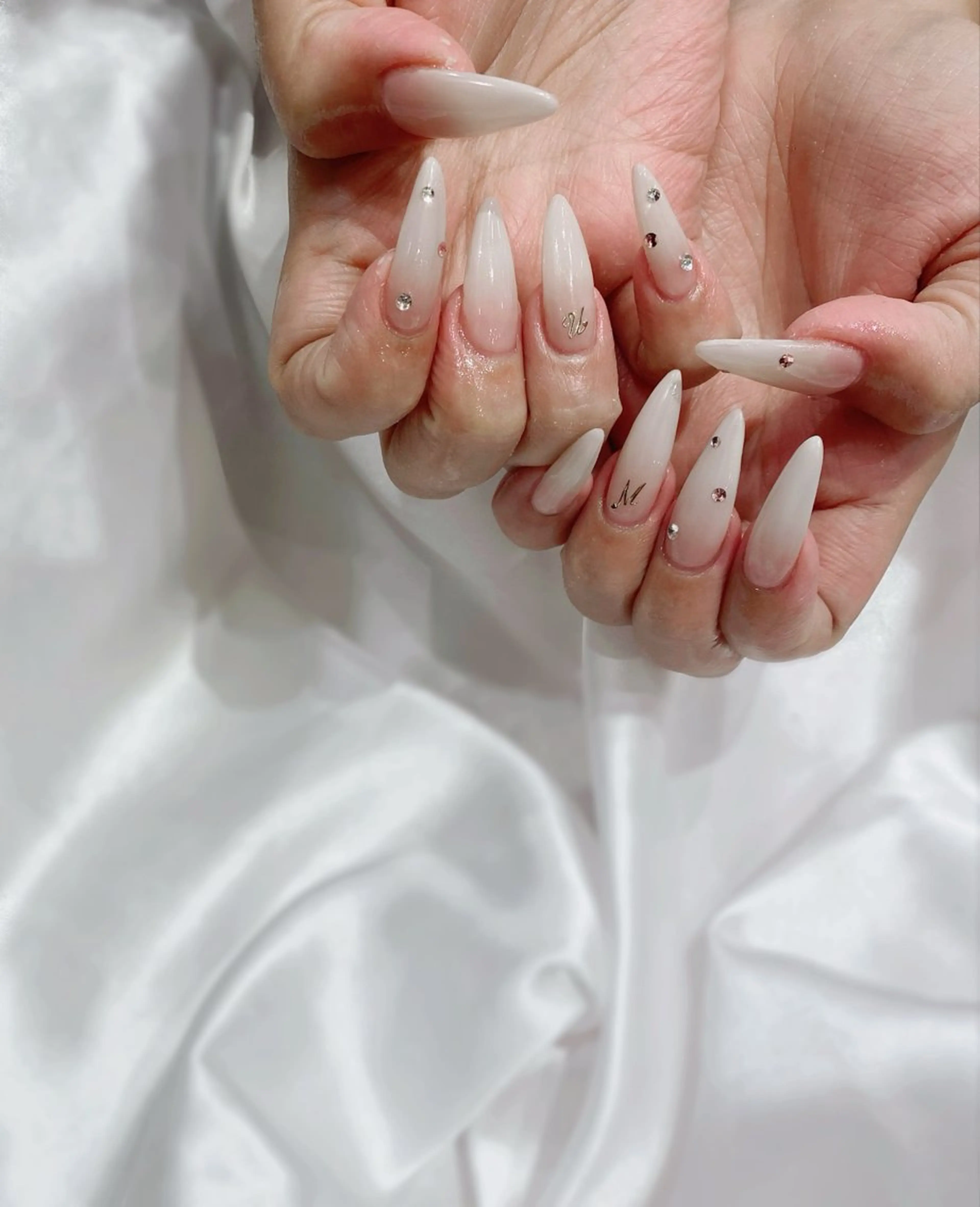 ネイル ハンドネイル ESPOIR Ｎのネイルデザイン