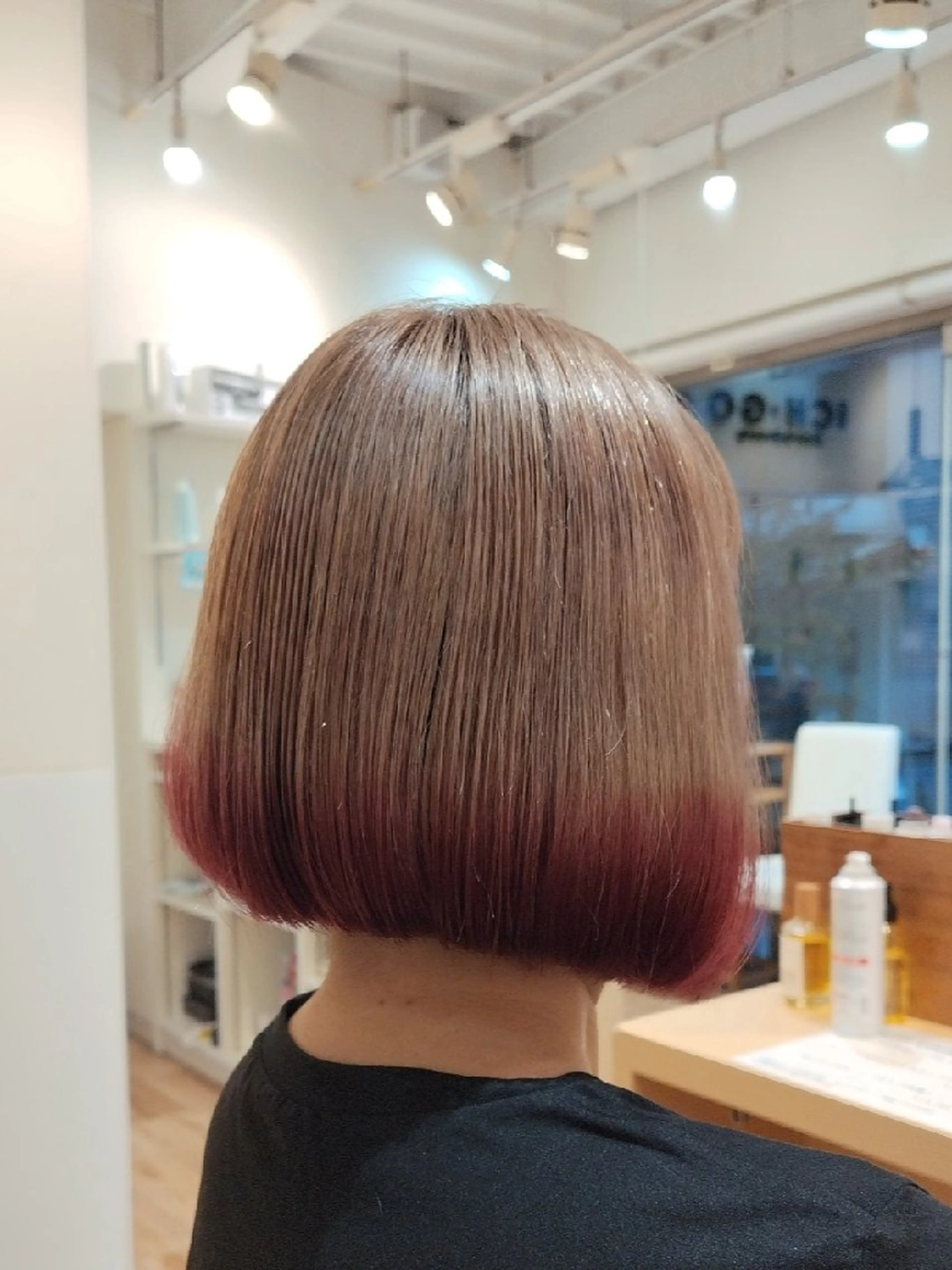 ショート 岩田 祐加のヘアスタイル