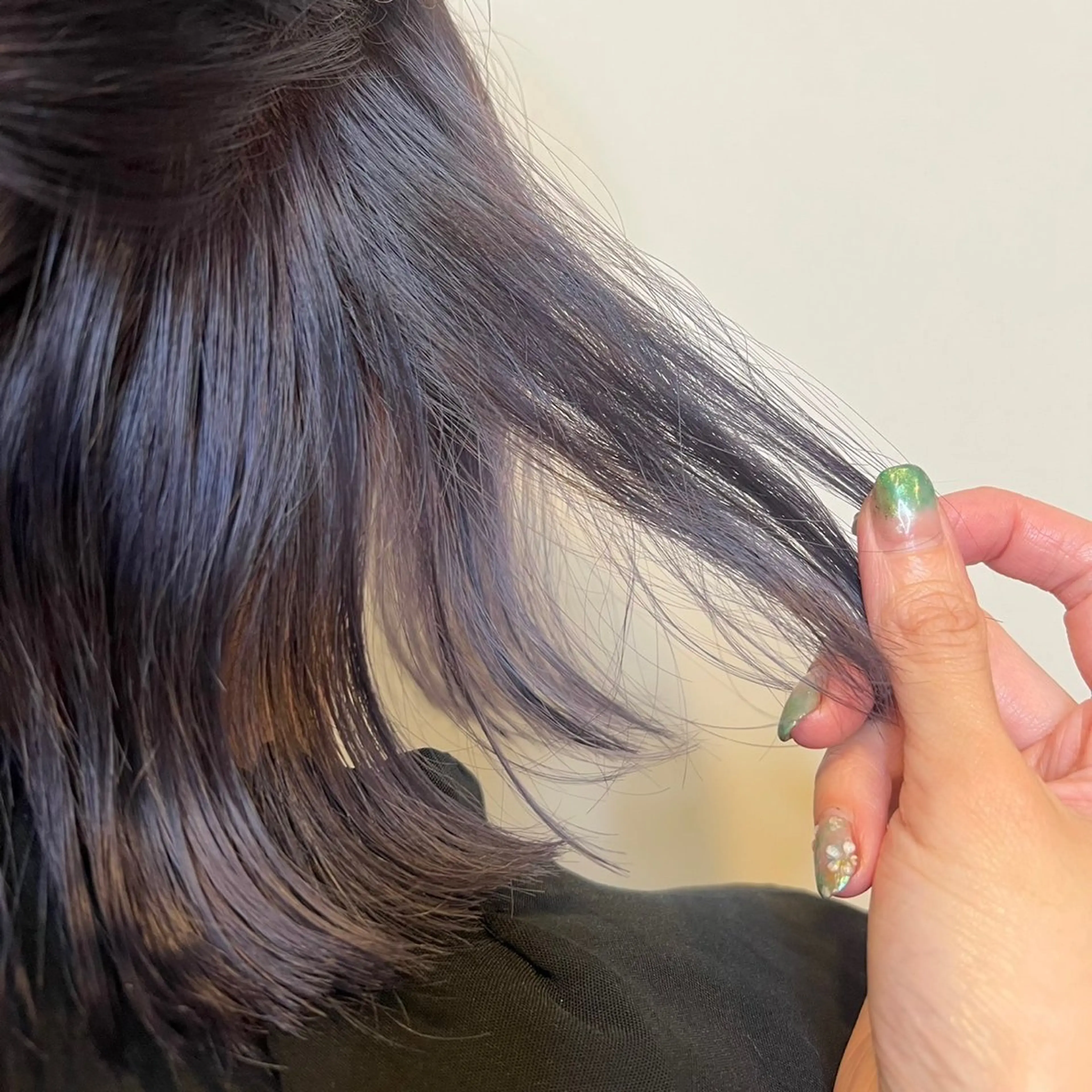 ミディアム カラー カット ヘアカラー トリートメント HairRoom辻堂 Yuyama🕊のヘアスタイル