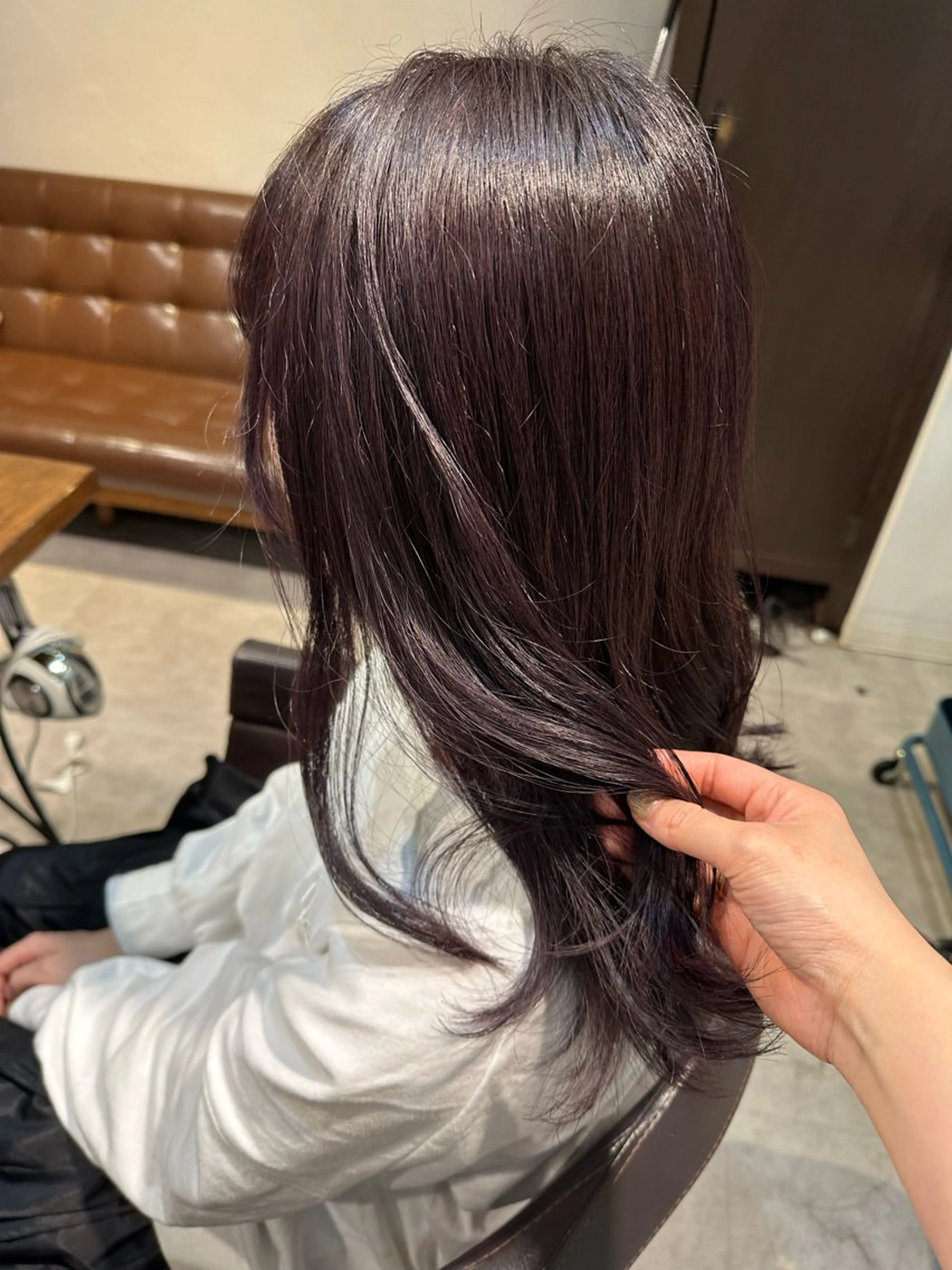 ロング カラー ラベンダーカラー 七井 香奈 (なないかな)のヘアスタイル