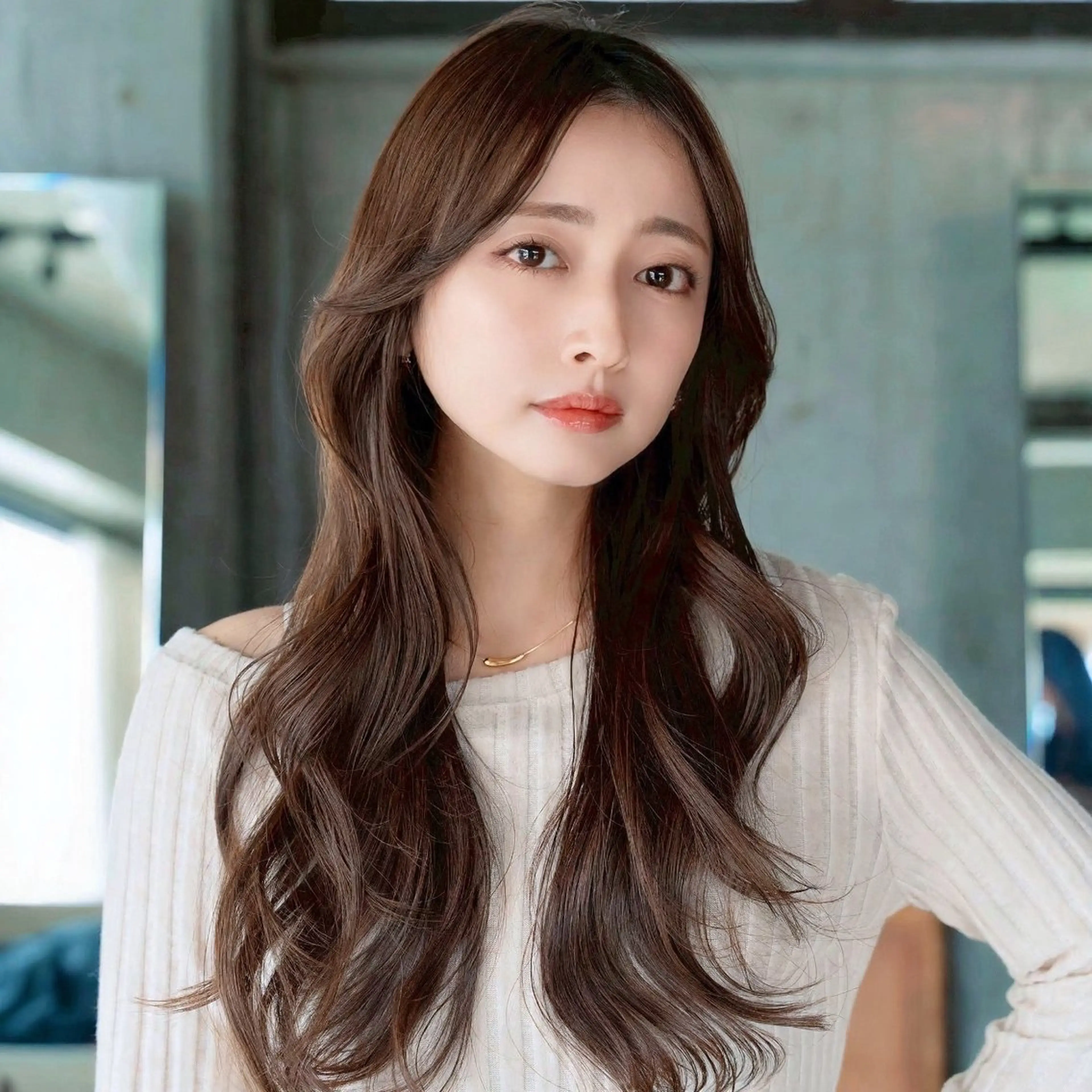 ロング カラー 透明感カラー オレンジ ヘアカラー トリートメント ムツキ/品のある 艶カラー/縮毛矯正のヘアスタイル