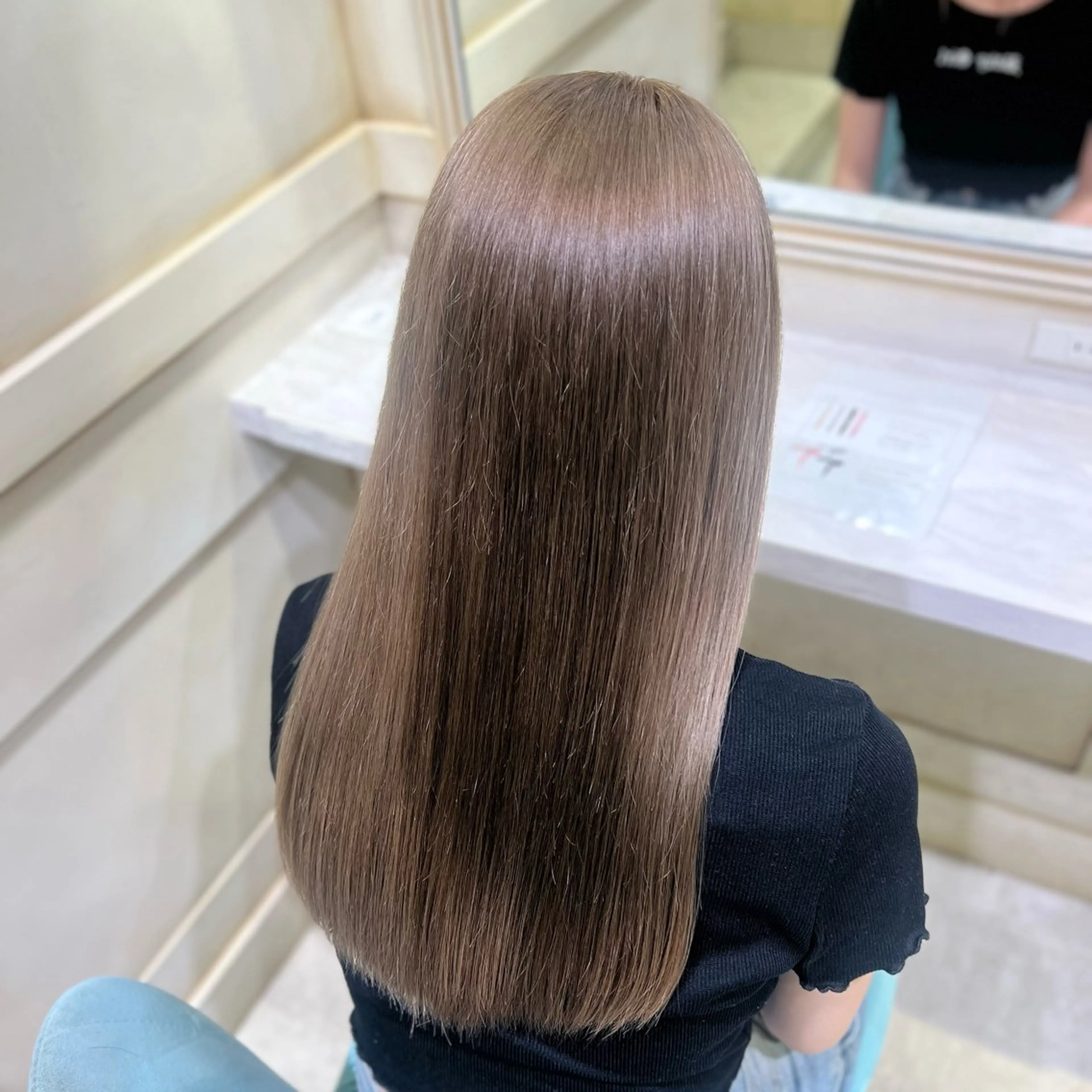 ミディアム カラー 💖ダブルカラー/ ケアカラー/レナ💖のヘアスタイル