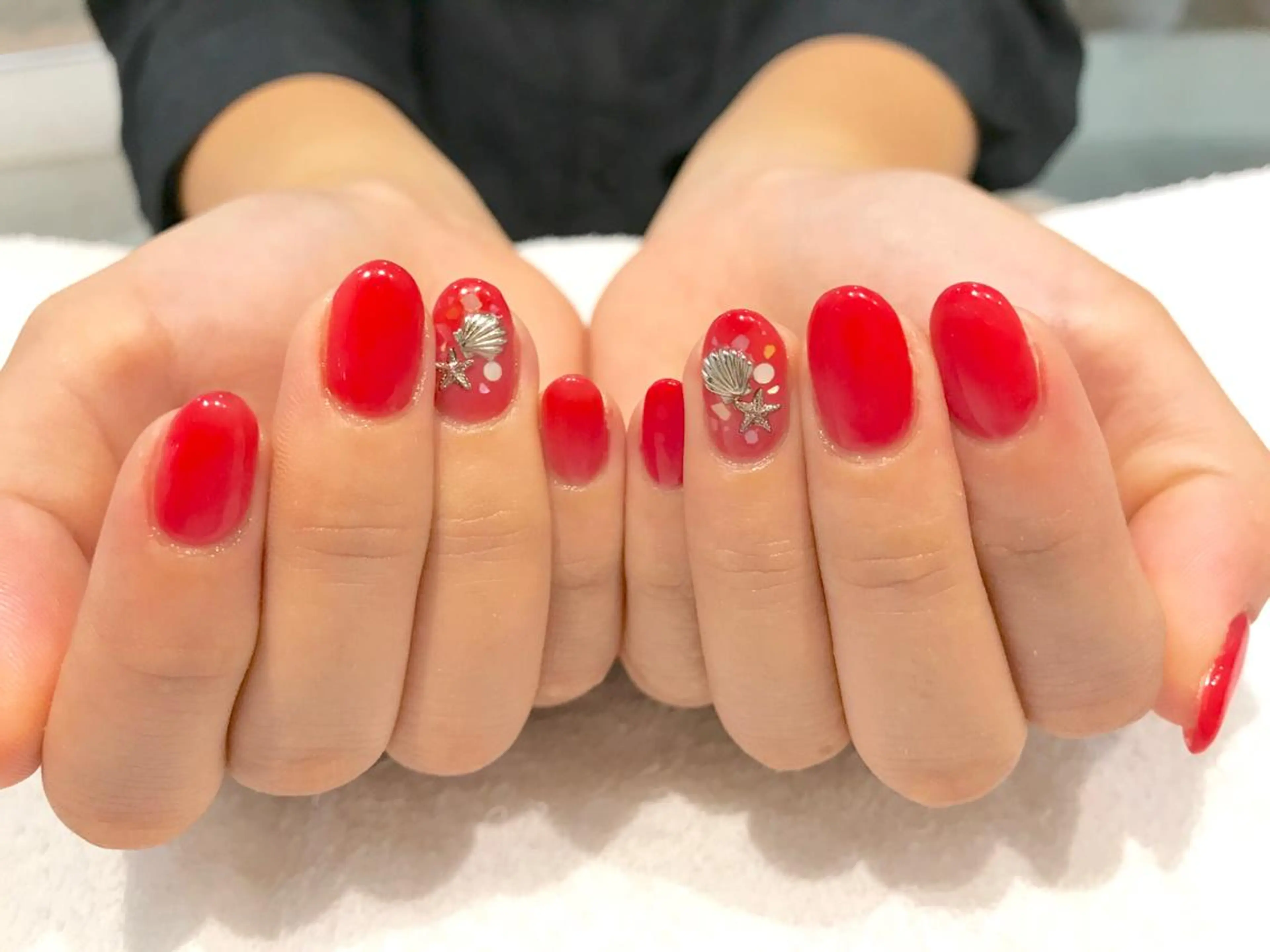 ネイル ワンカラーネイル NARUMI HYODOのネイルデザイン