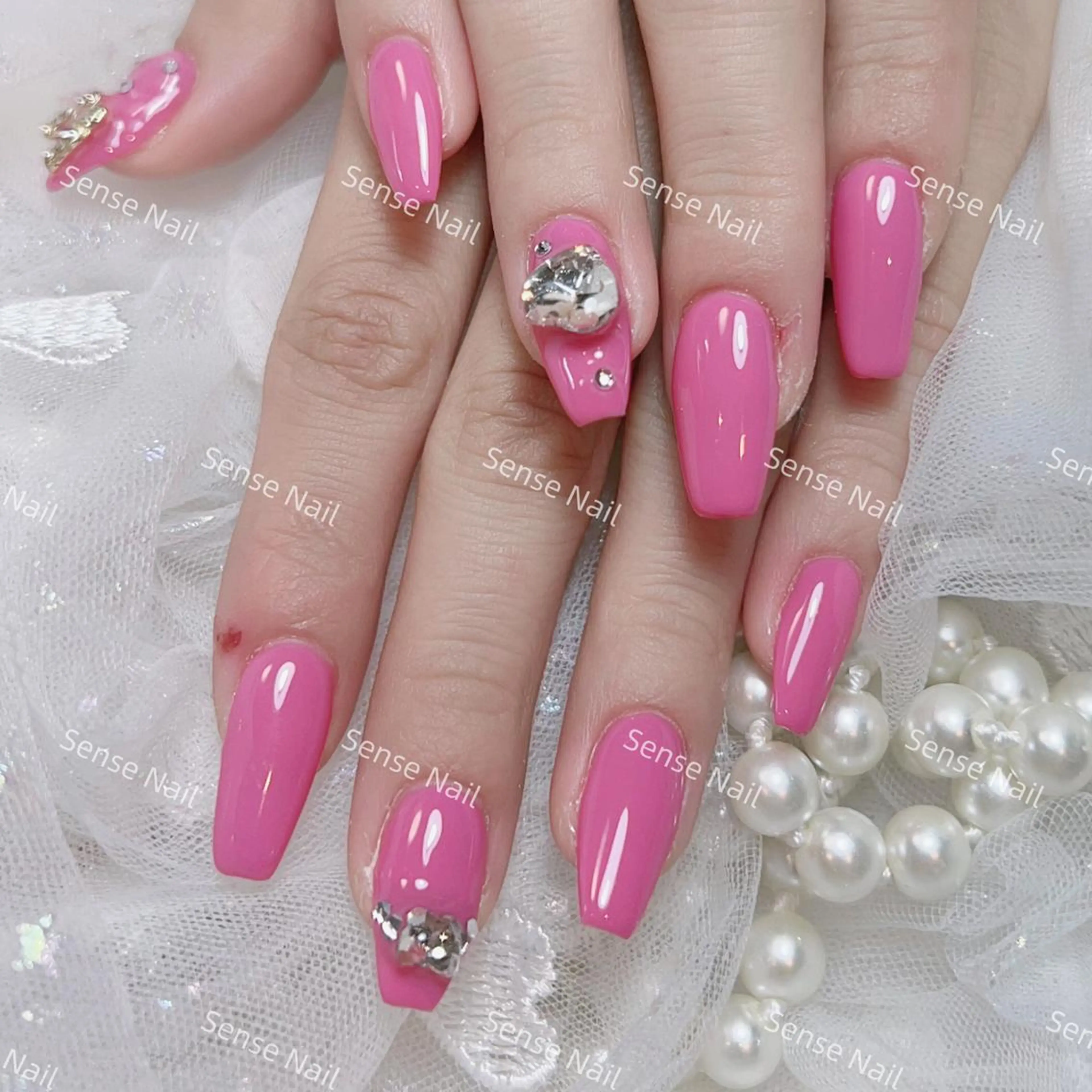 ネイル ハンドネイル ハンドケア Feinn Ink💕のネイルデザイン