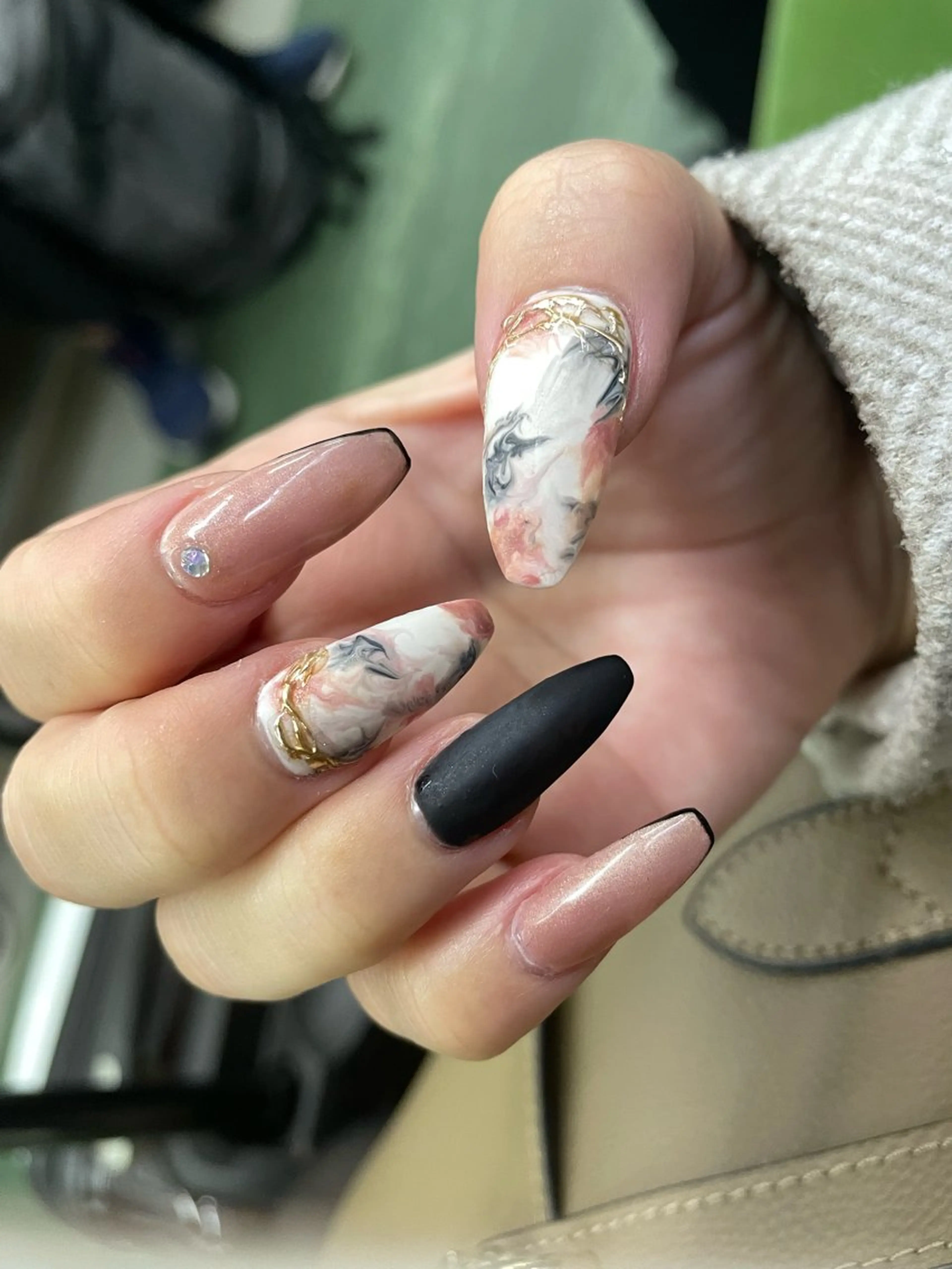 ネイル 藤島 咲良のネイルデザイン