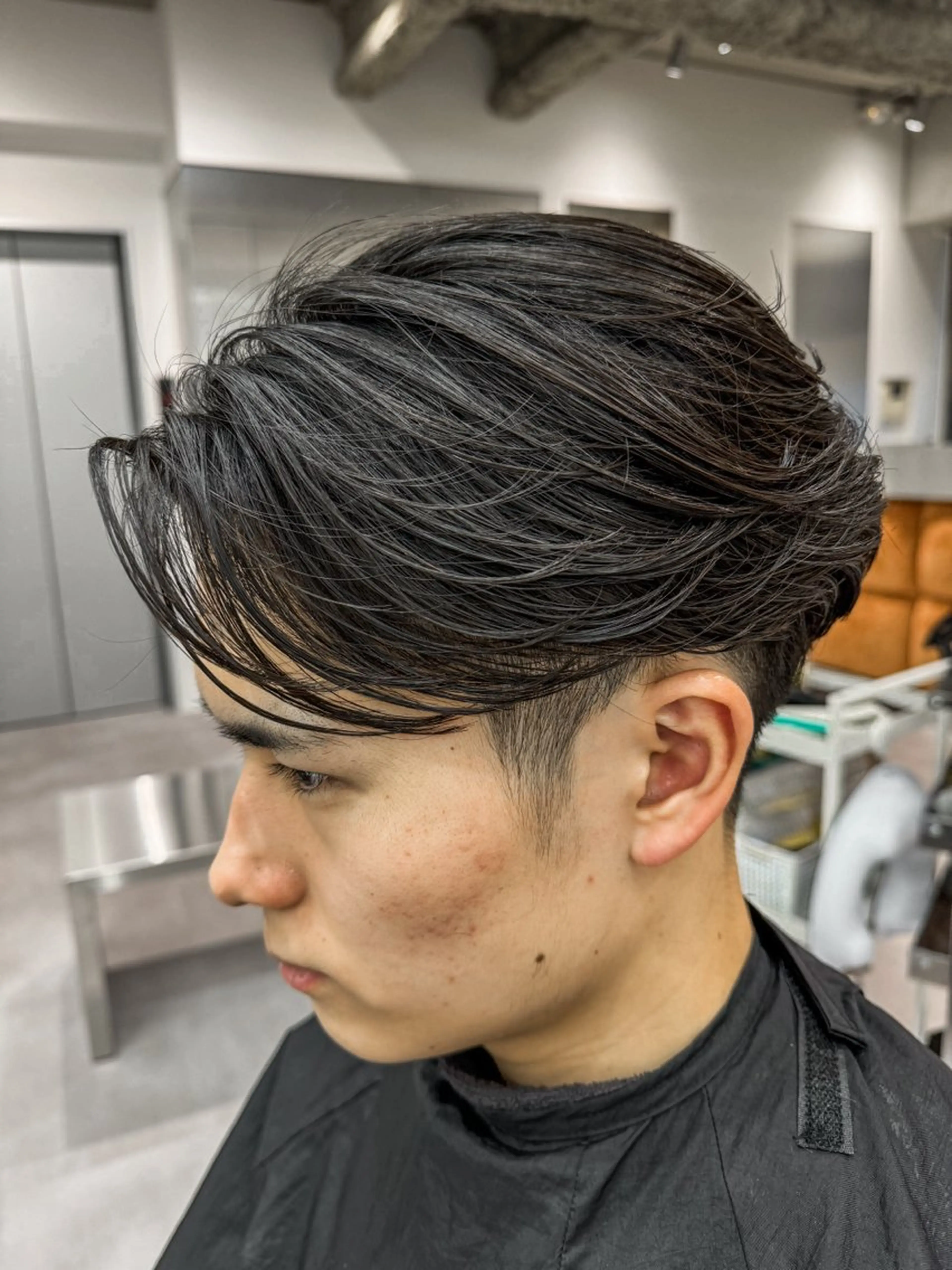 【ミニモ限定価格❗️】　新店舗オープン記念🔥【メンズカット＋曲がる縮毛矯正】　【自然な毛流れがほしい方】　【下に詳細】の写真