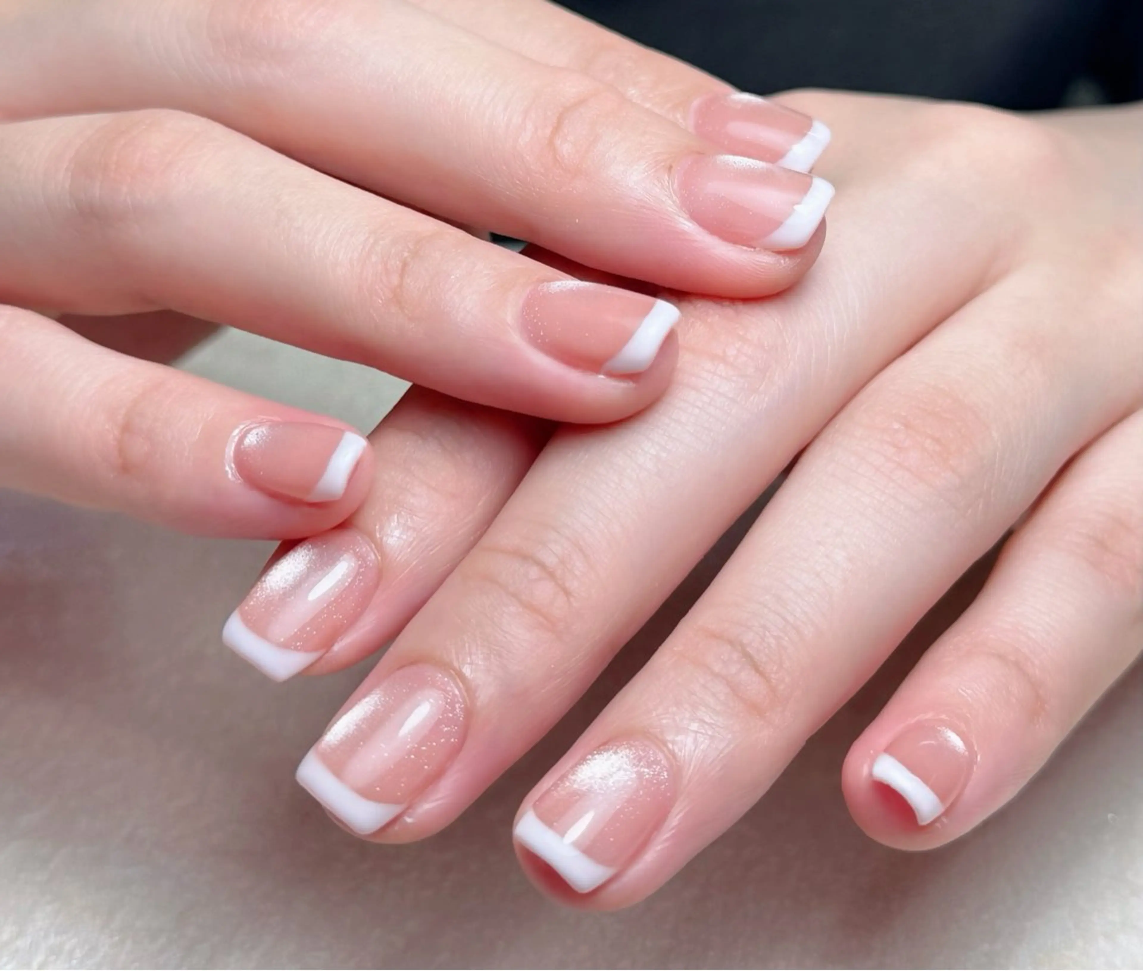 ネイル アートネイル 長さ出し フレンチネイル ジェルネイル ガーリー ハンドネイル 中野駅から2分 MEO NAILのネイルデザイン