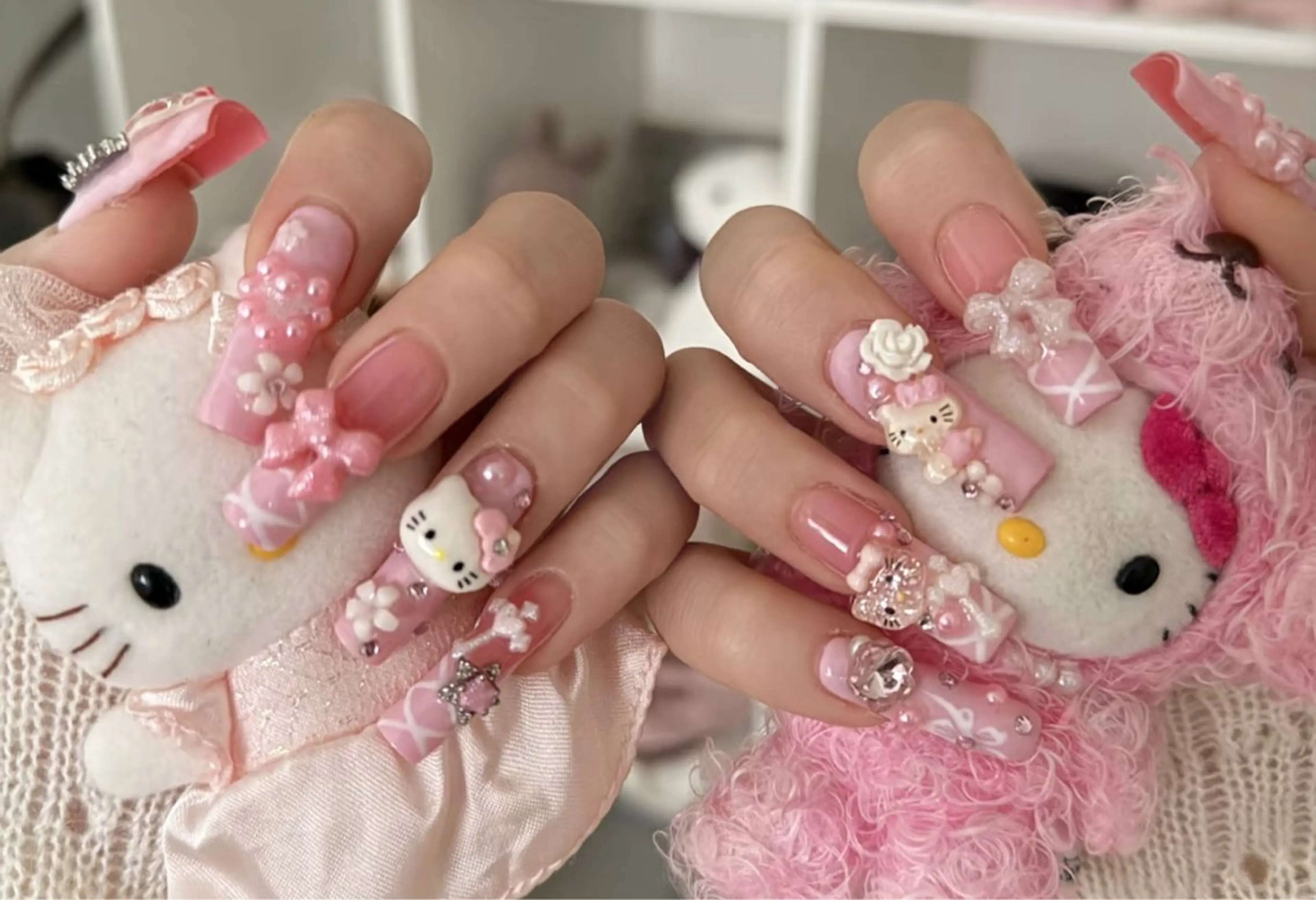 ネイル アートネイル オーロラネイル チークネイル フレンチネイル ガラスフレンチ ハンドネイル 🎀🎀YooLi Nail Salonのネイルデザイン