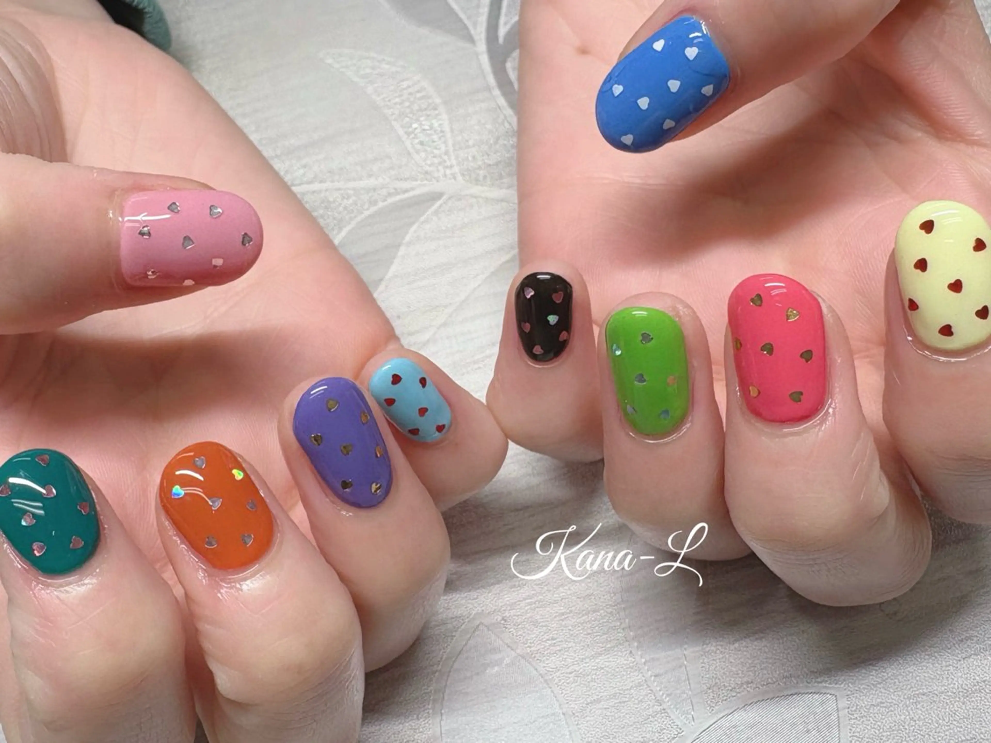 ネイル 芦辺 香奈のネイルデザイン