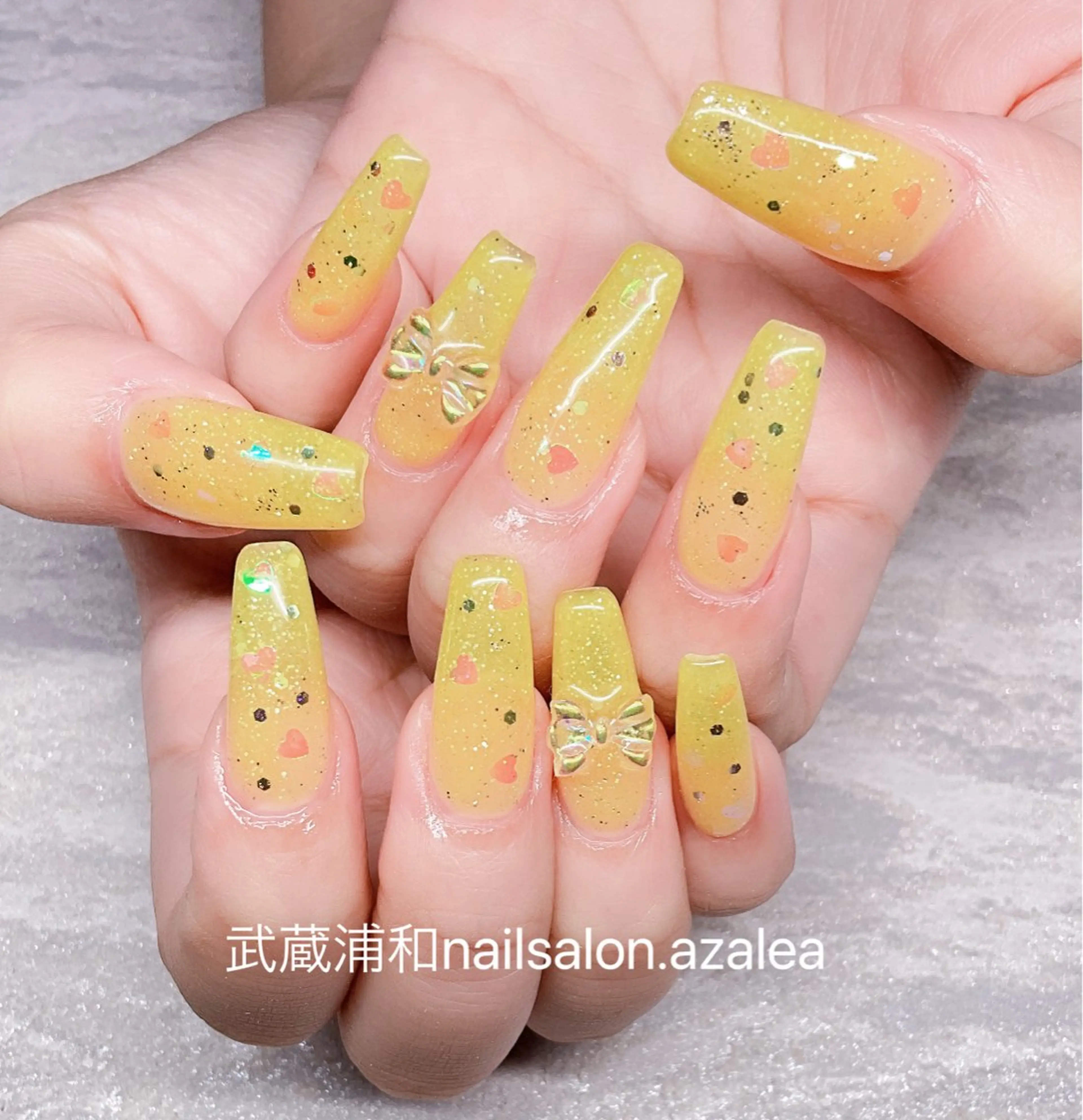 ネイル ハンドネイル R inのネイルデザイン