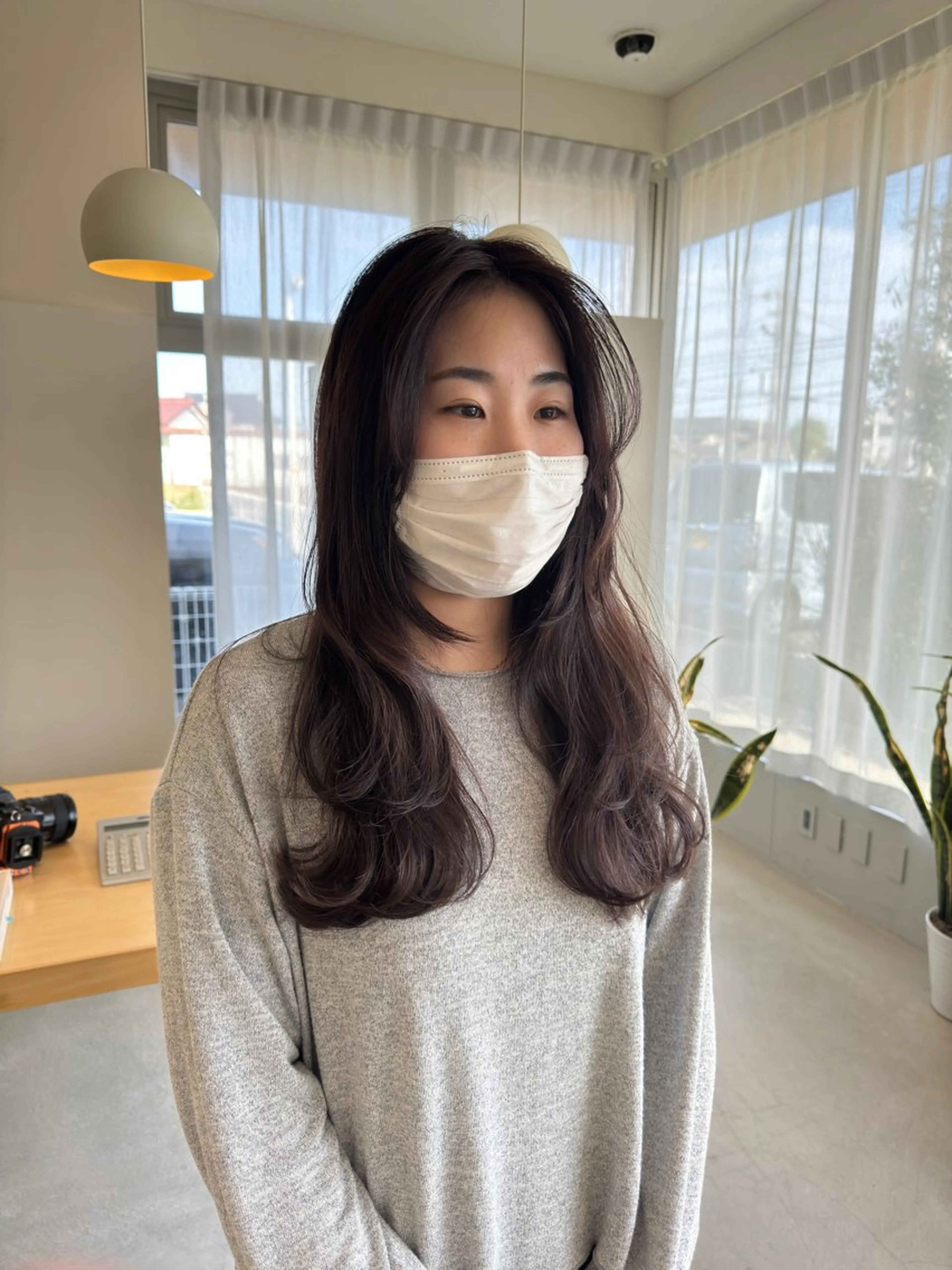 ロング カラー ベージュカラー ラベンダーカラー ラベンダーベージュ レイヤーカット ロング Genta @gegege75のヘアスタイル