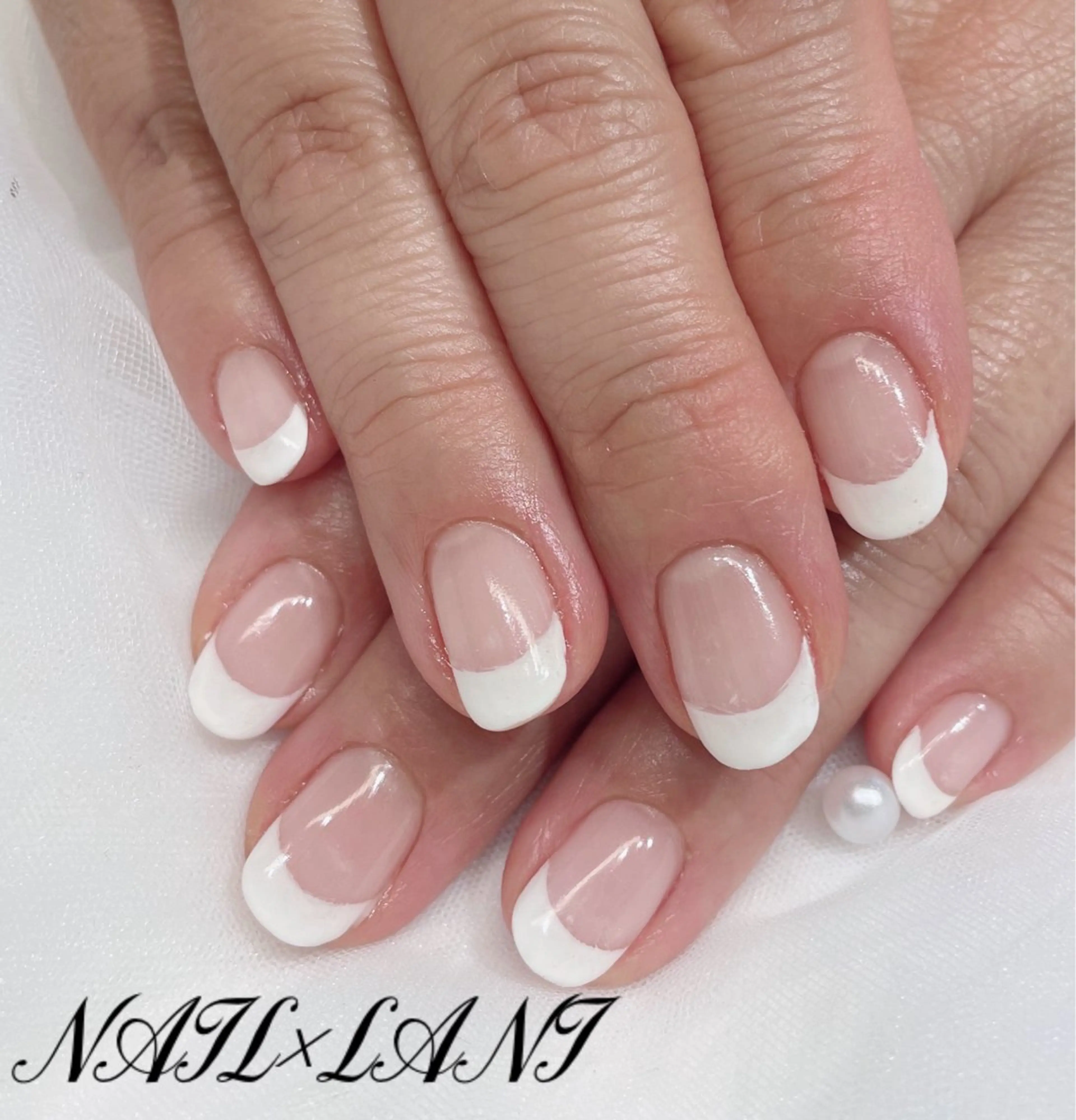 オフ込み💕【♡フレンチネイル💅】 補足説明を必ずお読みください!の写真