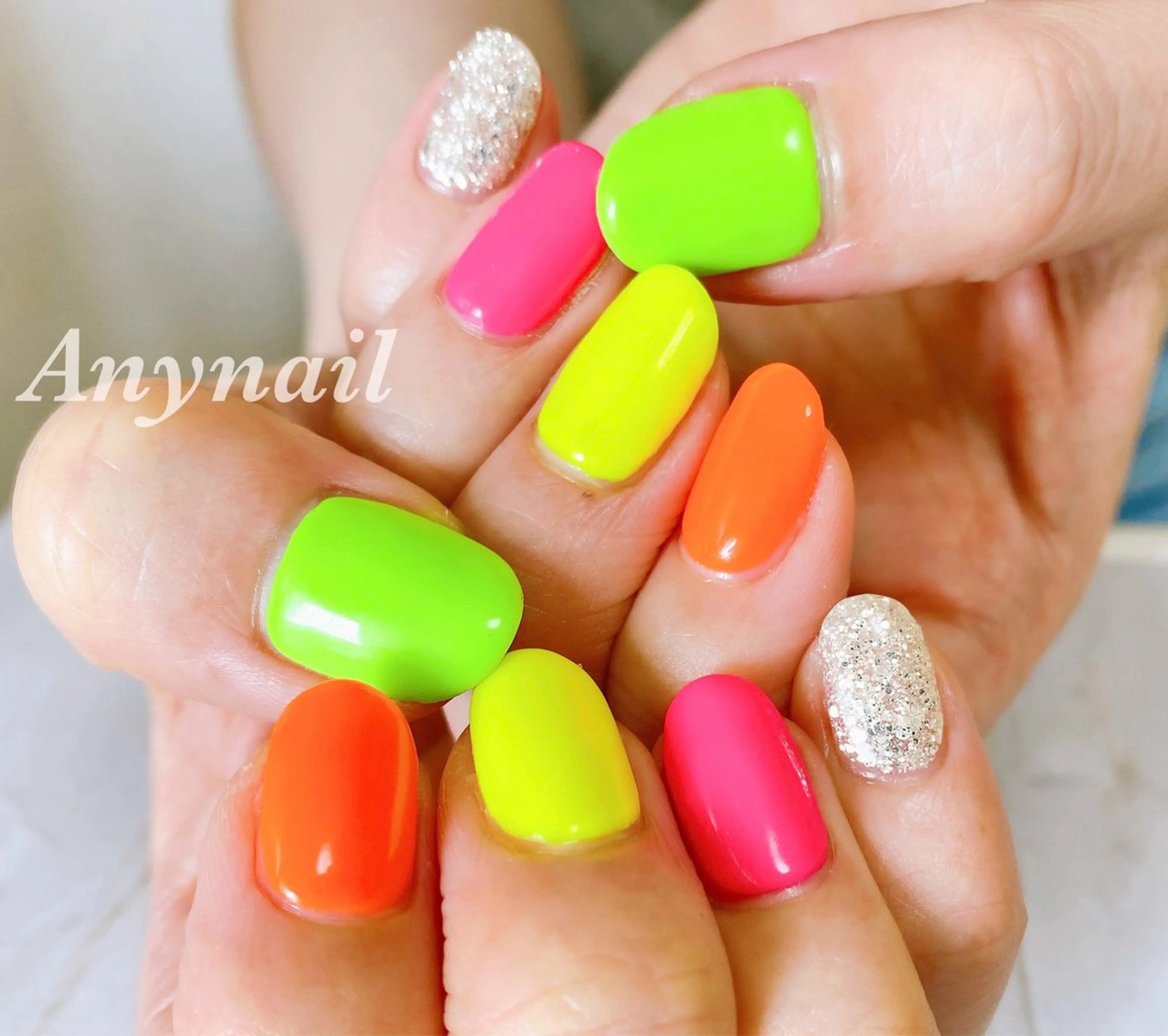 ネイル ブルー ワンカラーネイル 夏ネイル ハンドネイル 岩澤 恵子のネイルデザイン