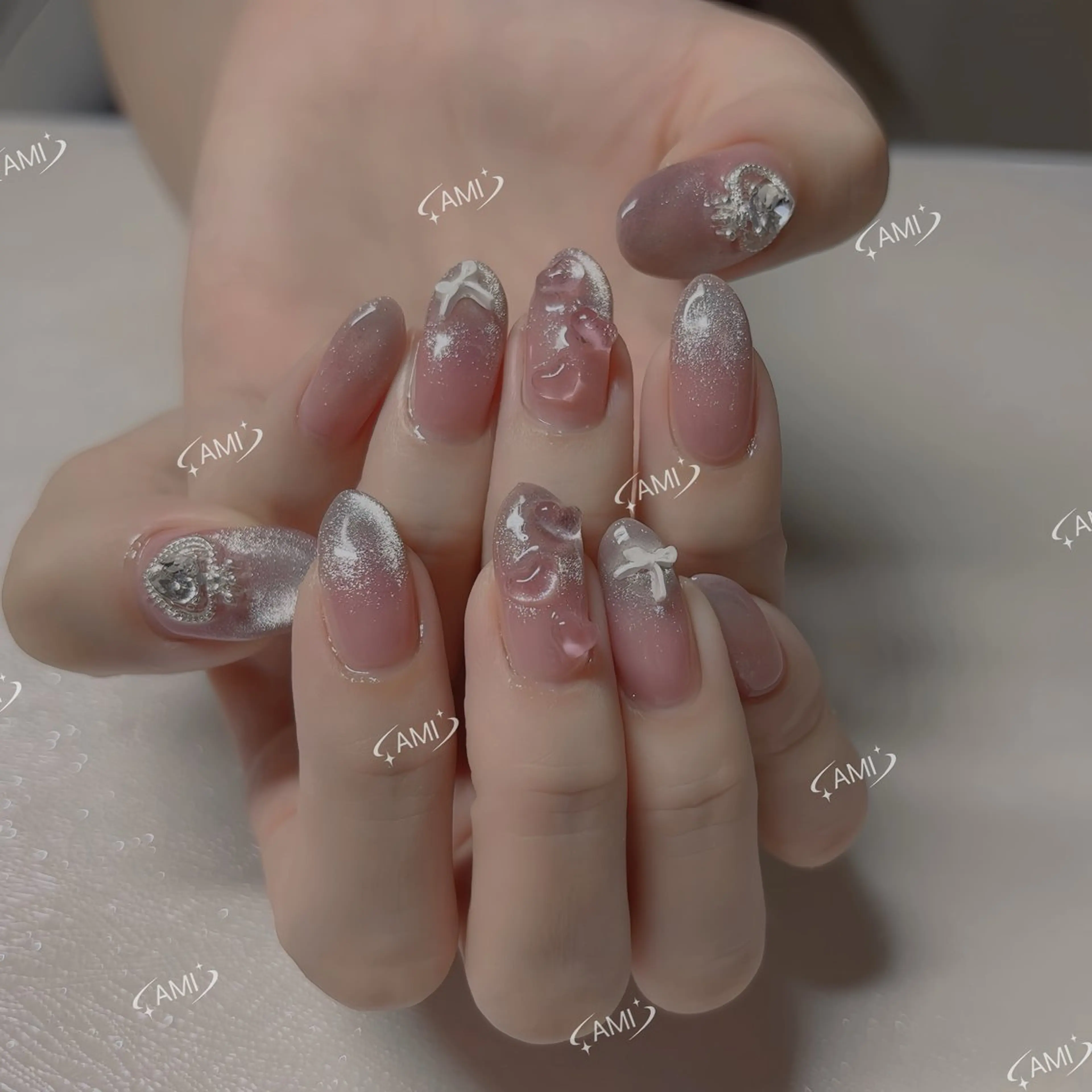 ネイル ハンドネイル AMI NAILのネイルデザイン