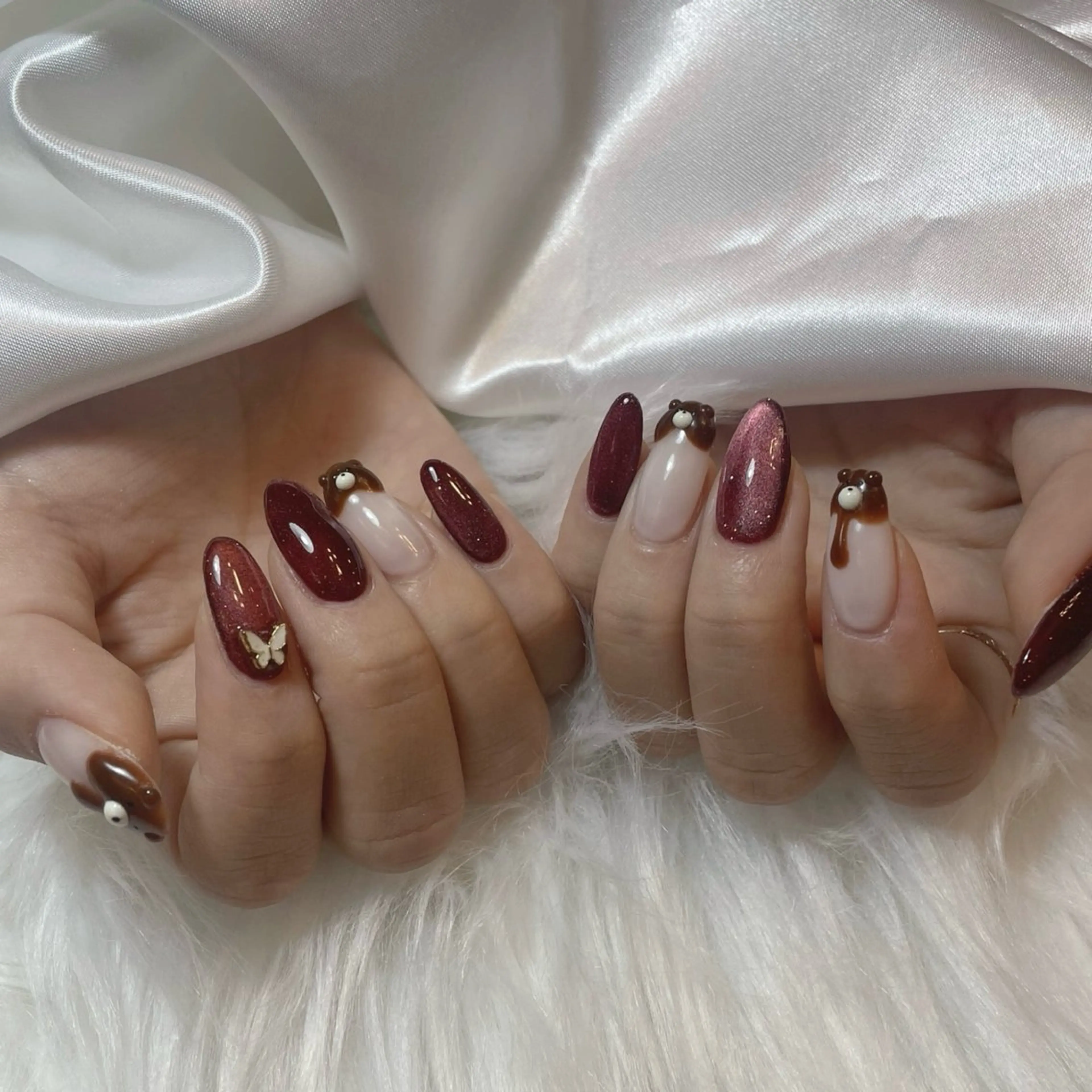 ネイル ブルー フレンチネイル キラキラネイル マグネットネイル シンプルネイル ハンドネイル timtam --sakiのネイルデザイン