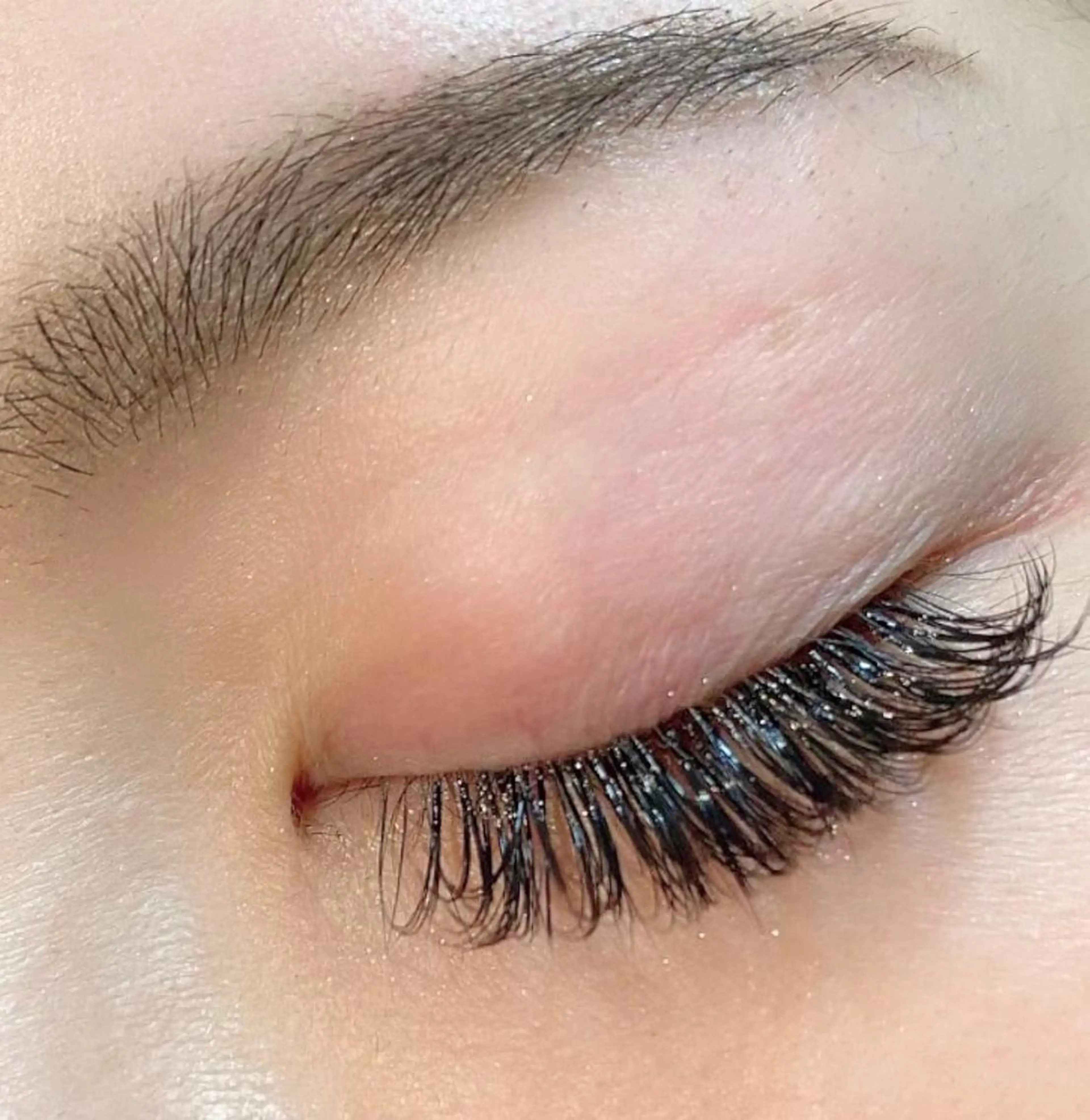 マツエク・マツパ ボリュームラッシュ マツエク アイデザイナー Key(ケイ)の眉毛・アイブロウイメージ