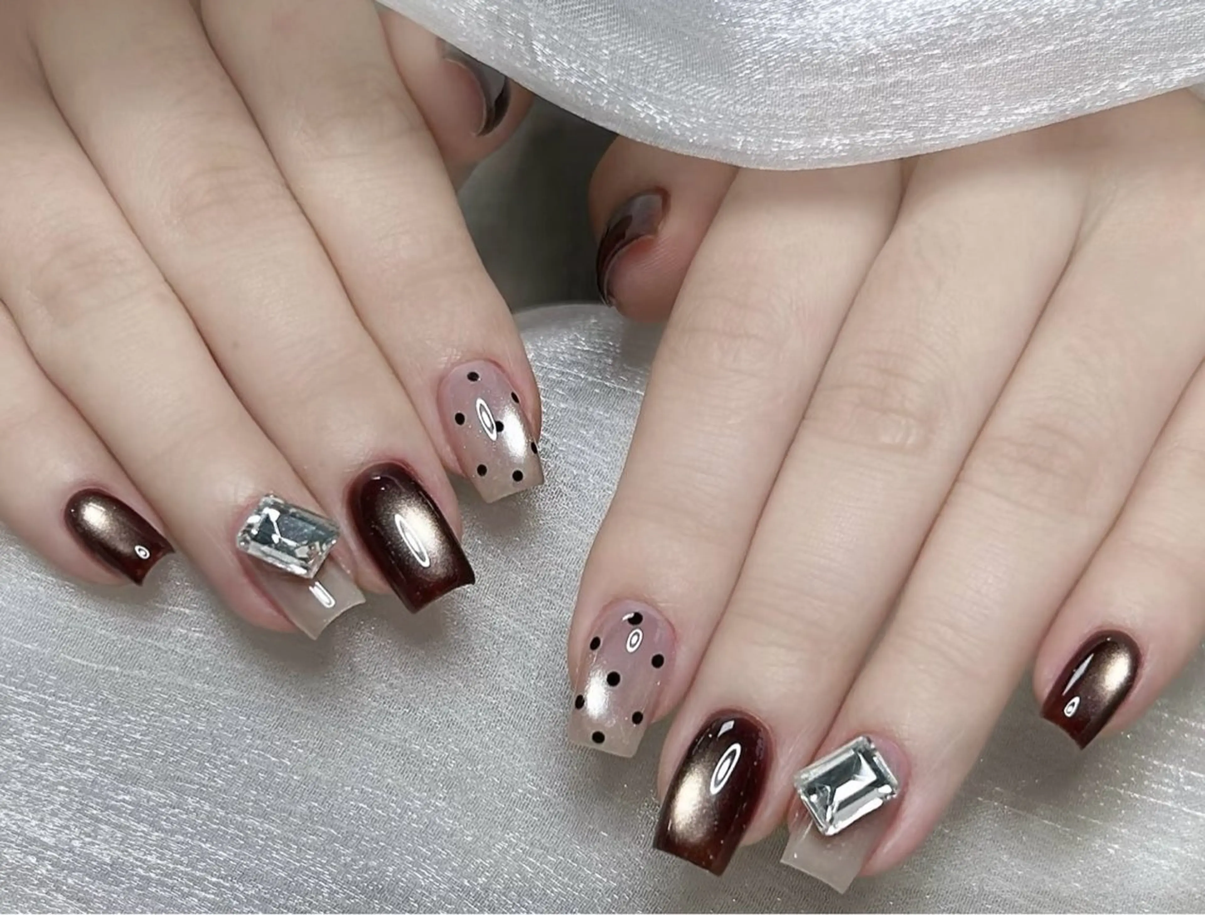 ネイル ハンドネイル Yoshi miのネイルデザイン