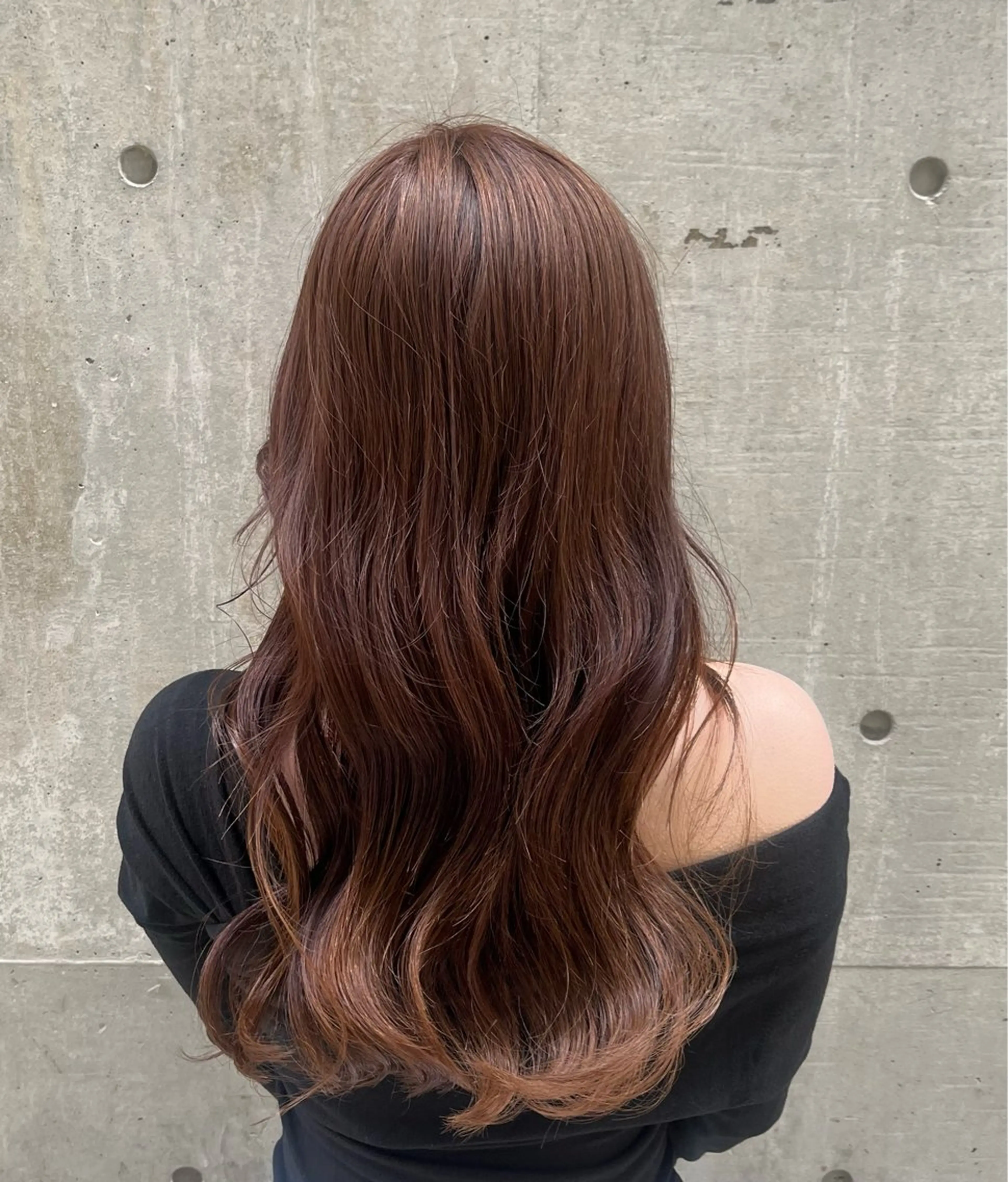 ロング カラー ブリーチ 透明感カラー ヘアカラー トリートメント 顔周りカット／透明感 カラー／Kurumeのヘアスタイル