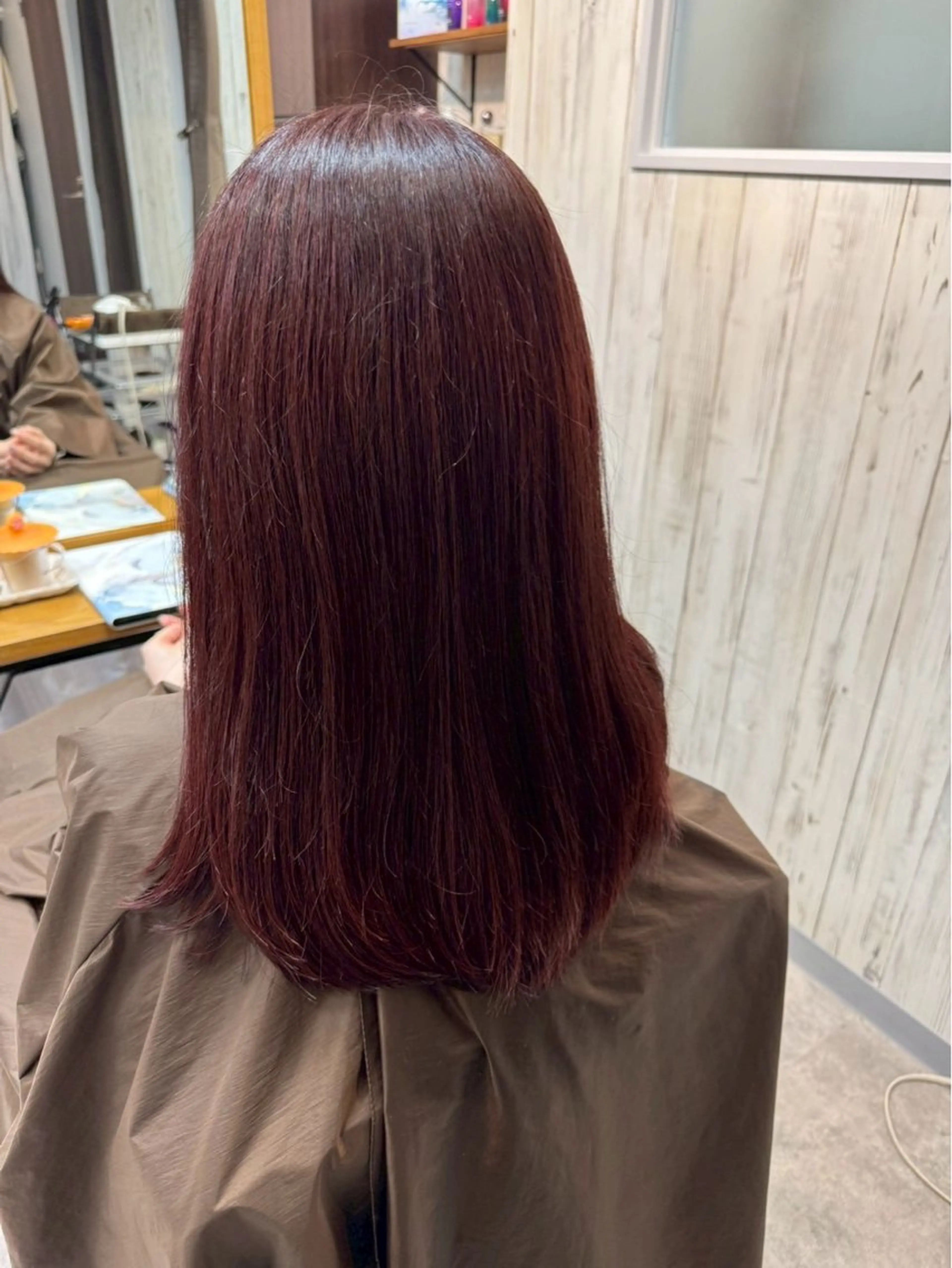 セミロング カラー 暖色カラー💞 菊地しおんのヘアスタイル