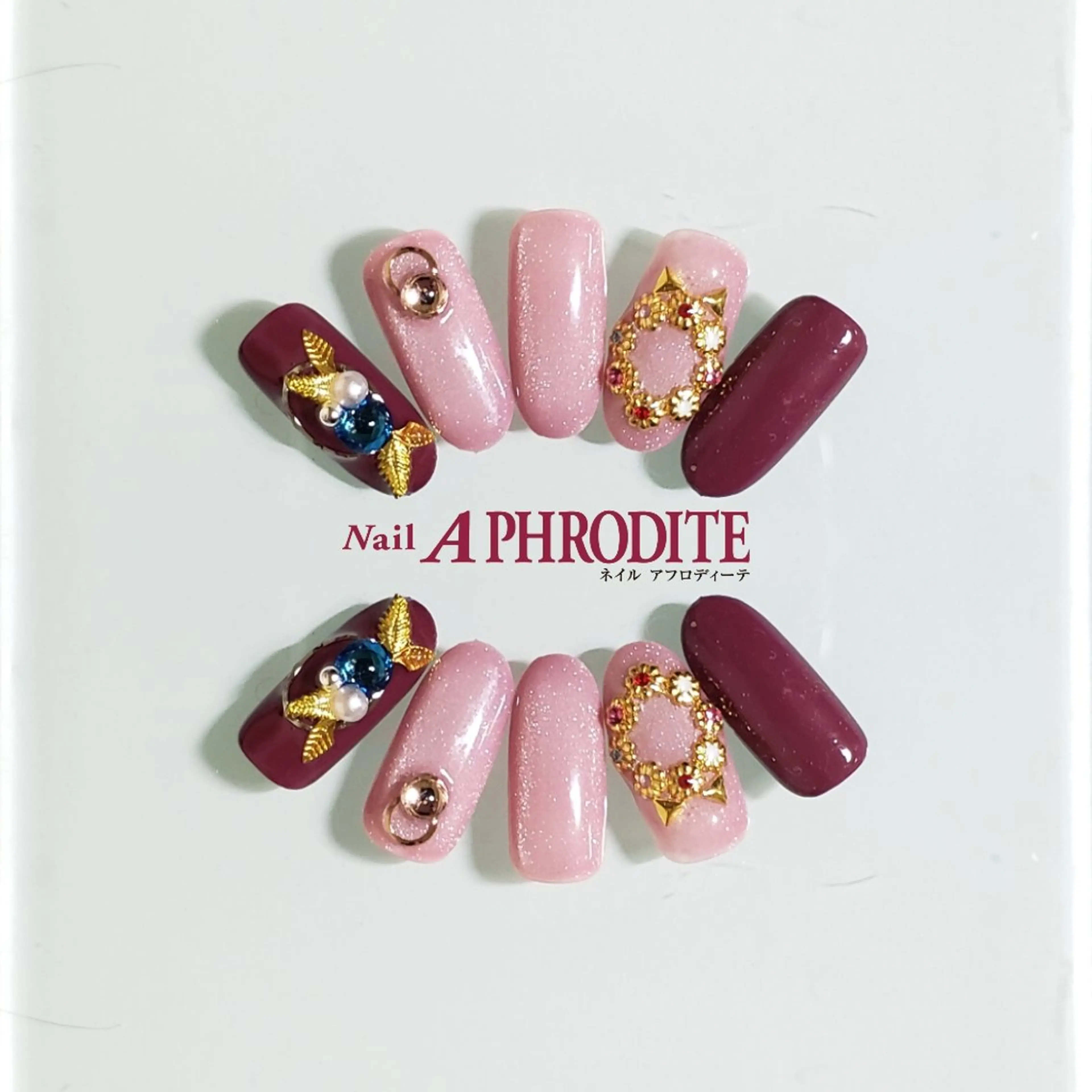 ネイル ジェルネイル ニュアンスネイル スカルプネイル ソフトジェル ネイルチップ Nail  Aphroditeのネイルデザイン