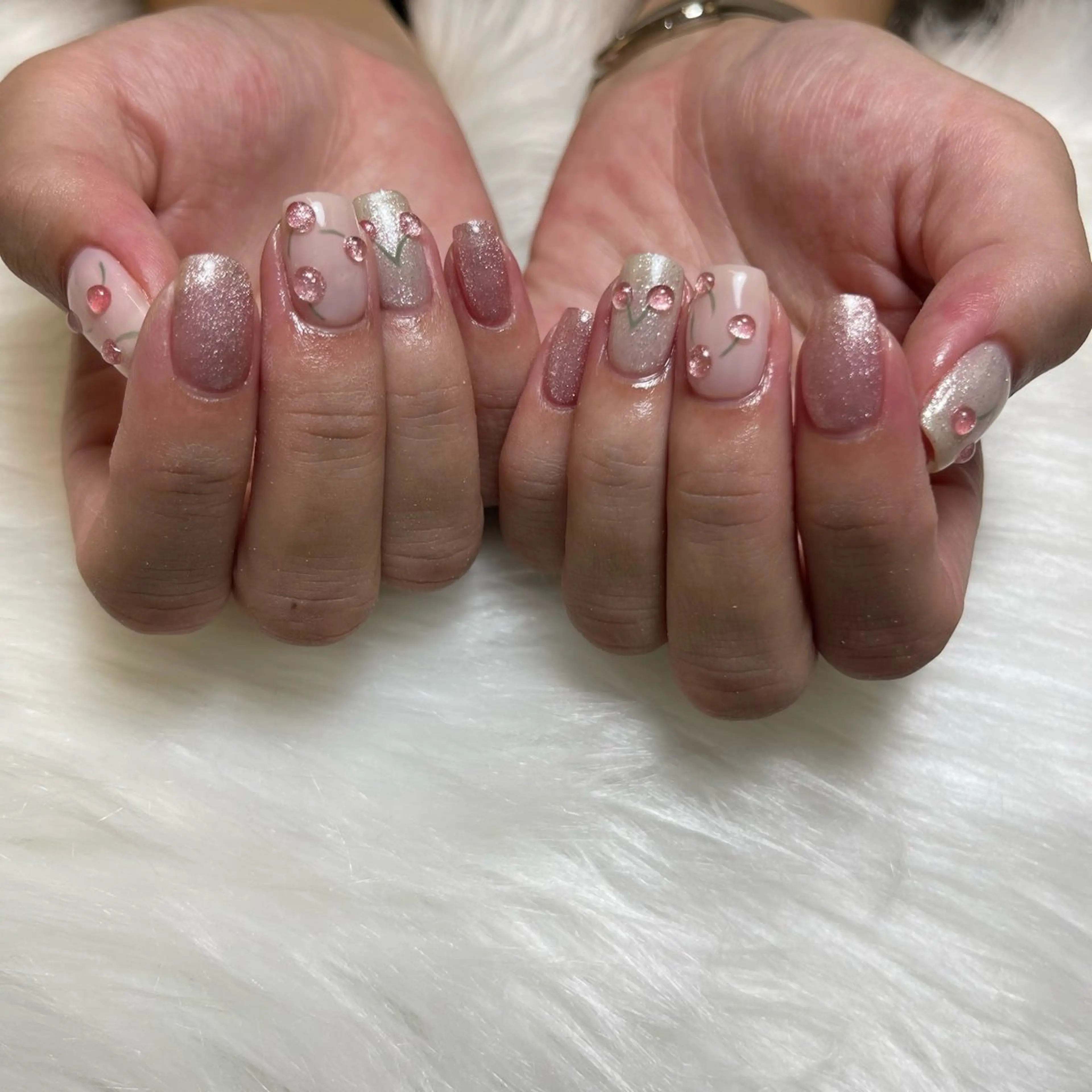 ネイル 🧁fein. nana🩵のネイルデザイン