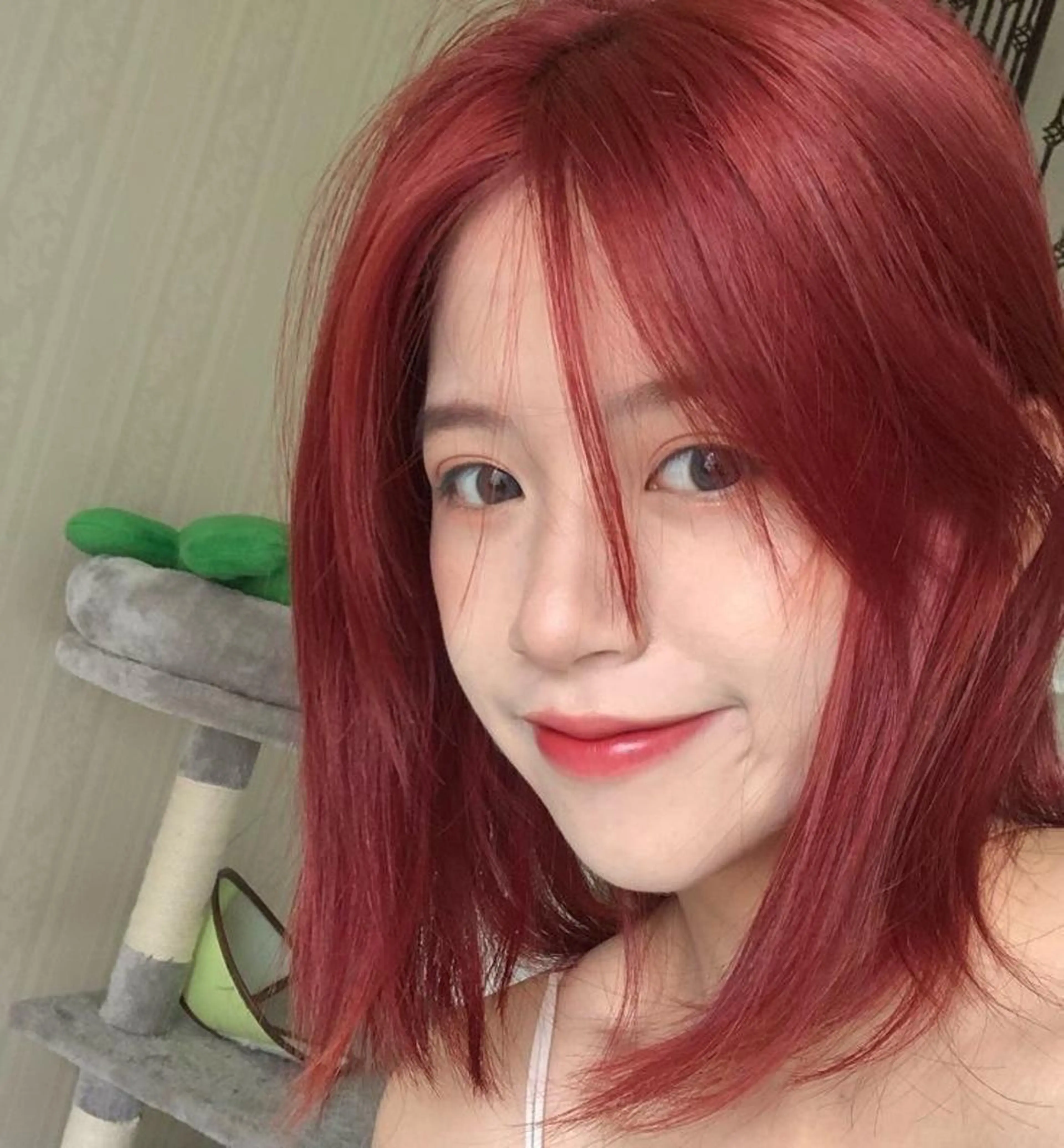 カラー 莉乃/縮毛矯正/髪質 改善/艶カラーのヘアスタイル