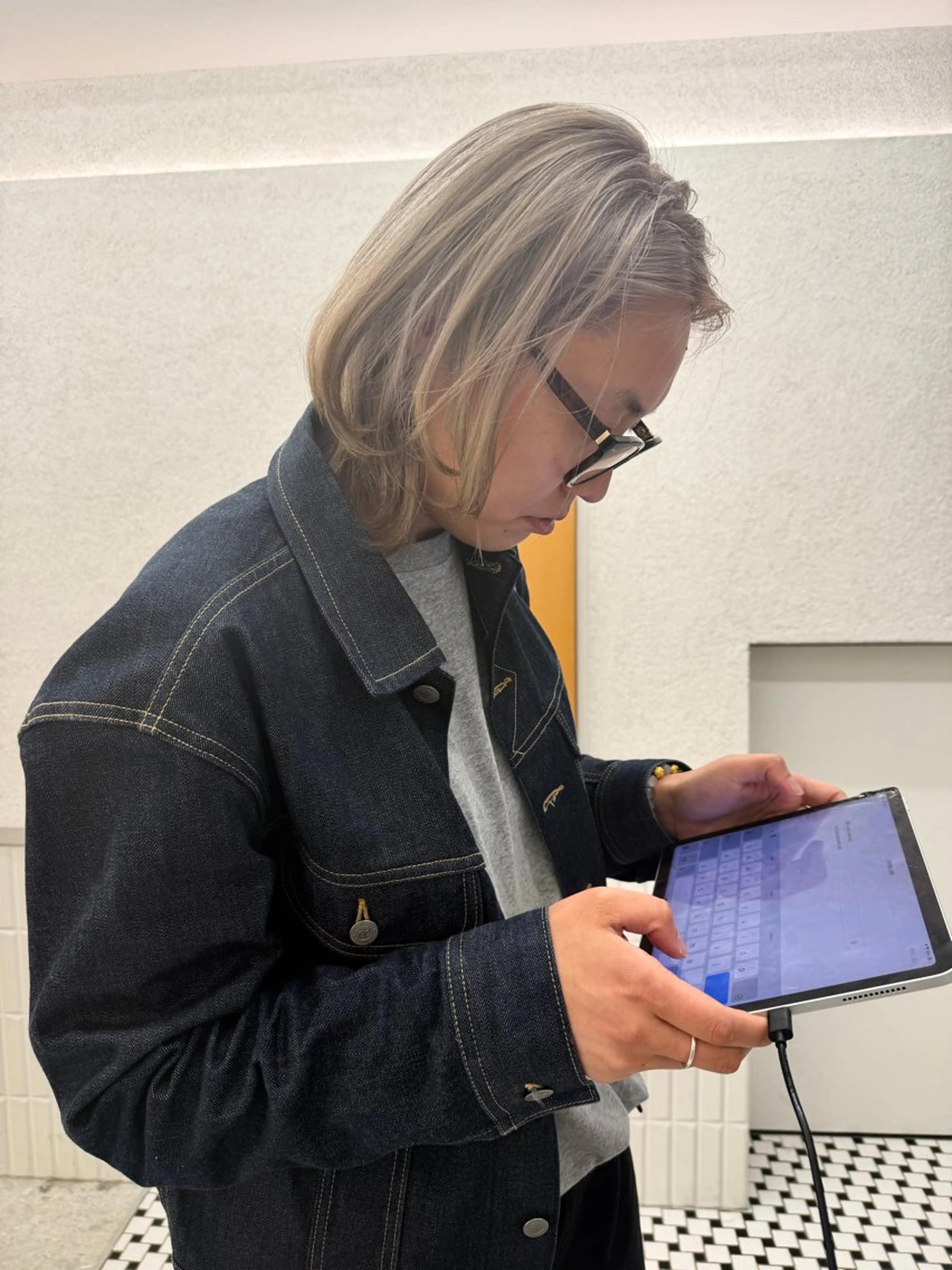 ミディアム カラー ブリーチ カット ヘアカラー トリートメント ralme/sol 髙橋一哉のヘアスタイル