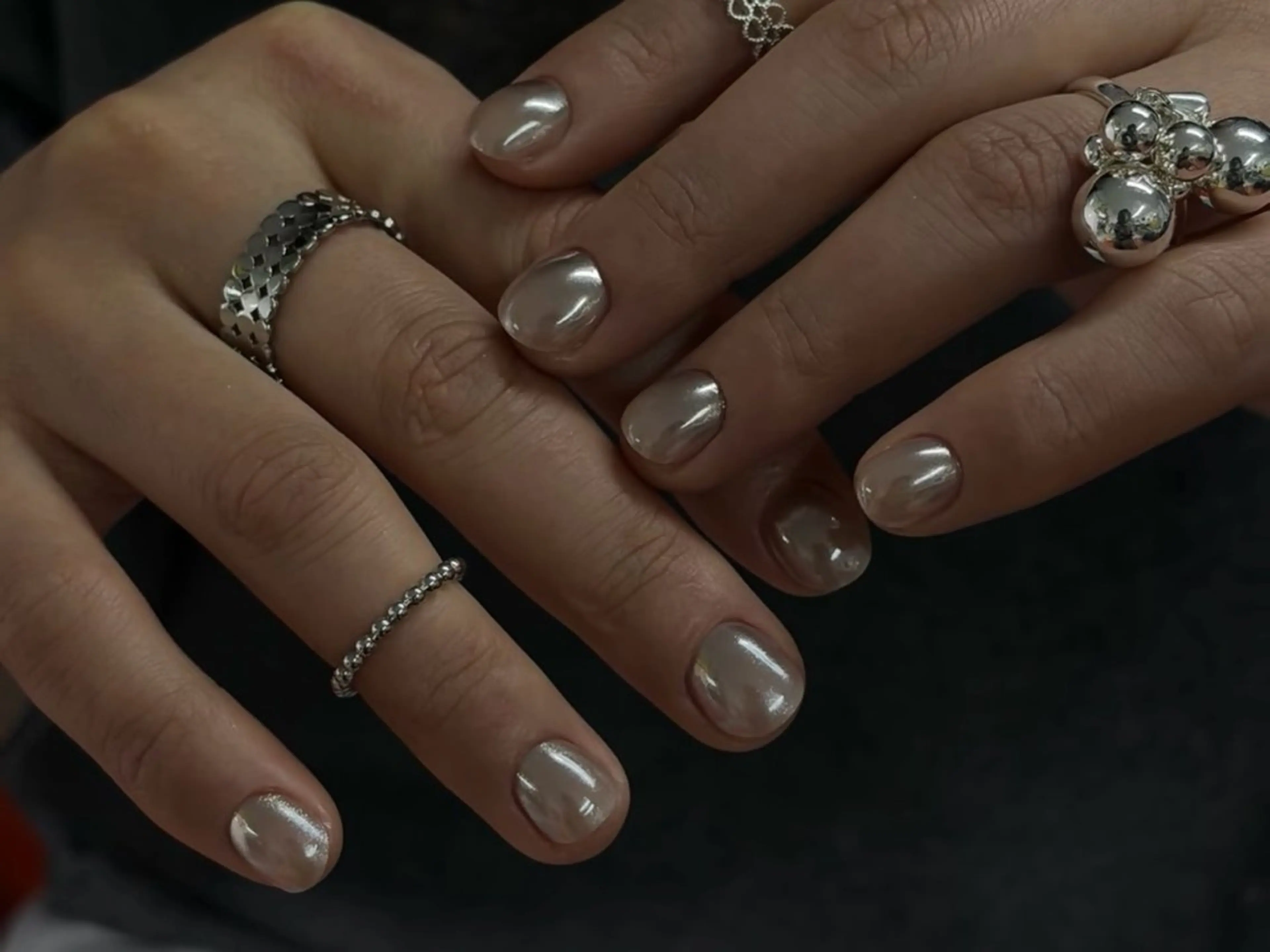 ネイル ミラーネイル シルバー ハンドネイル ANOVA アノヴァのネイルデザイン