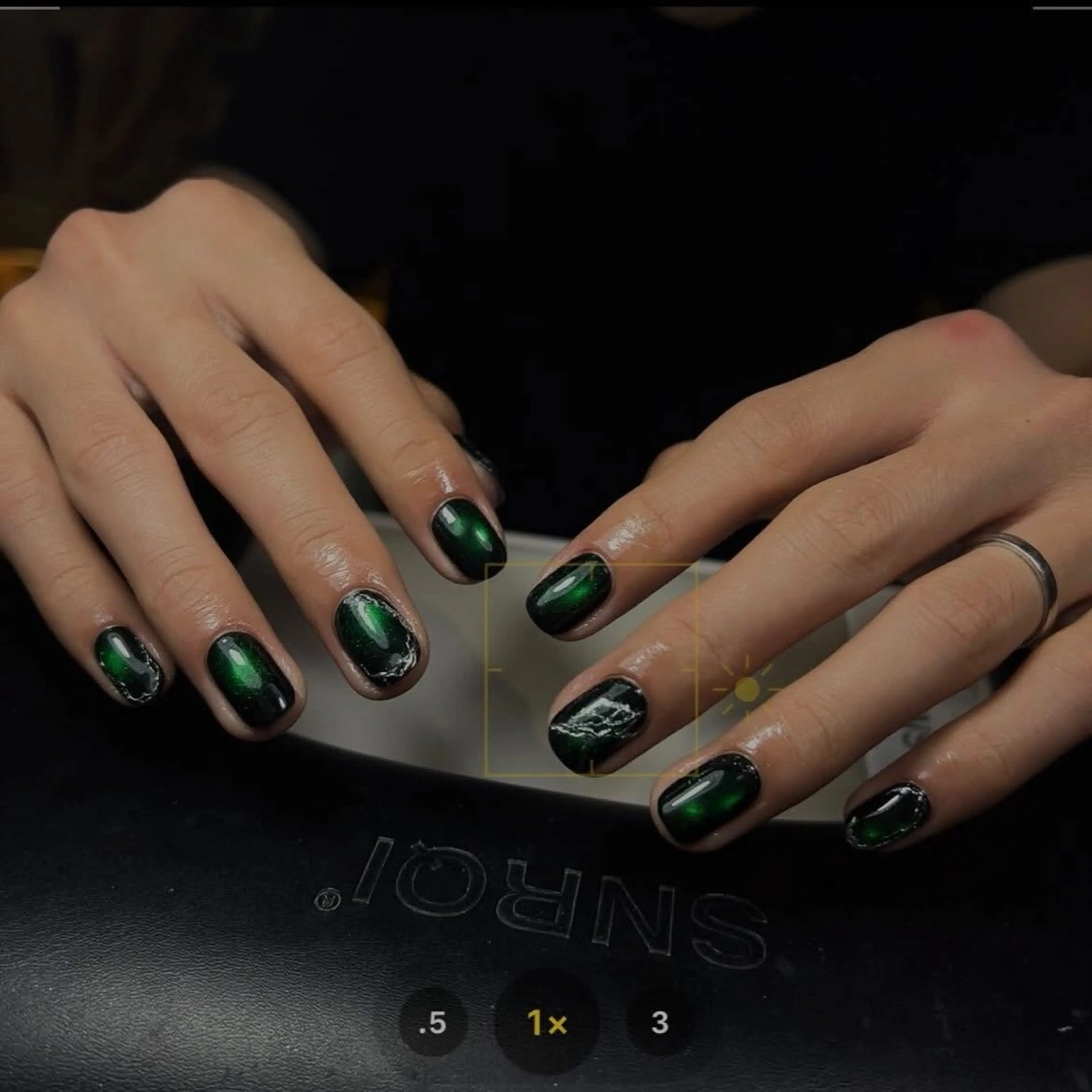 ネイル ジェルネイル マグネットネイル Yuki nail staffのネイルデザイン