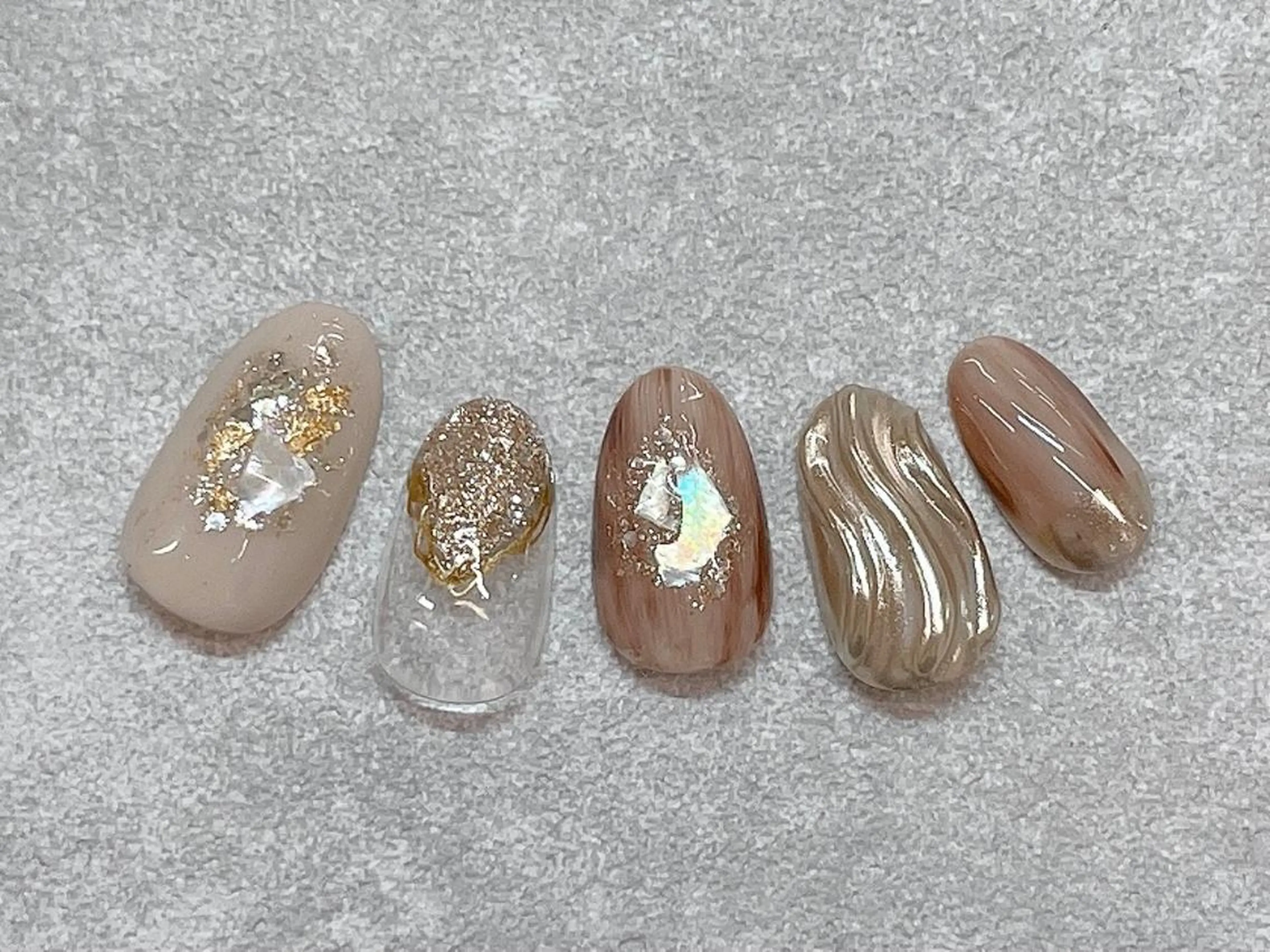 ネイル ミラーネイル nail salon Aymのネイルデザイン