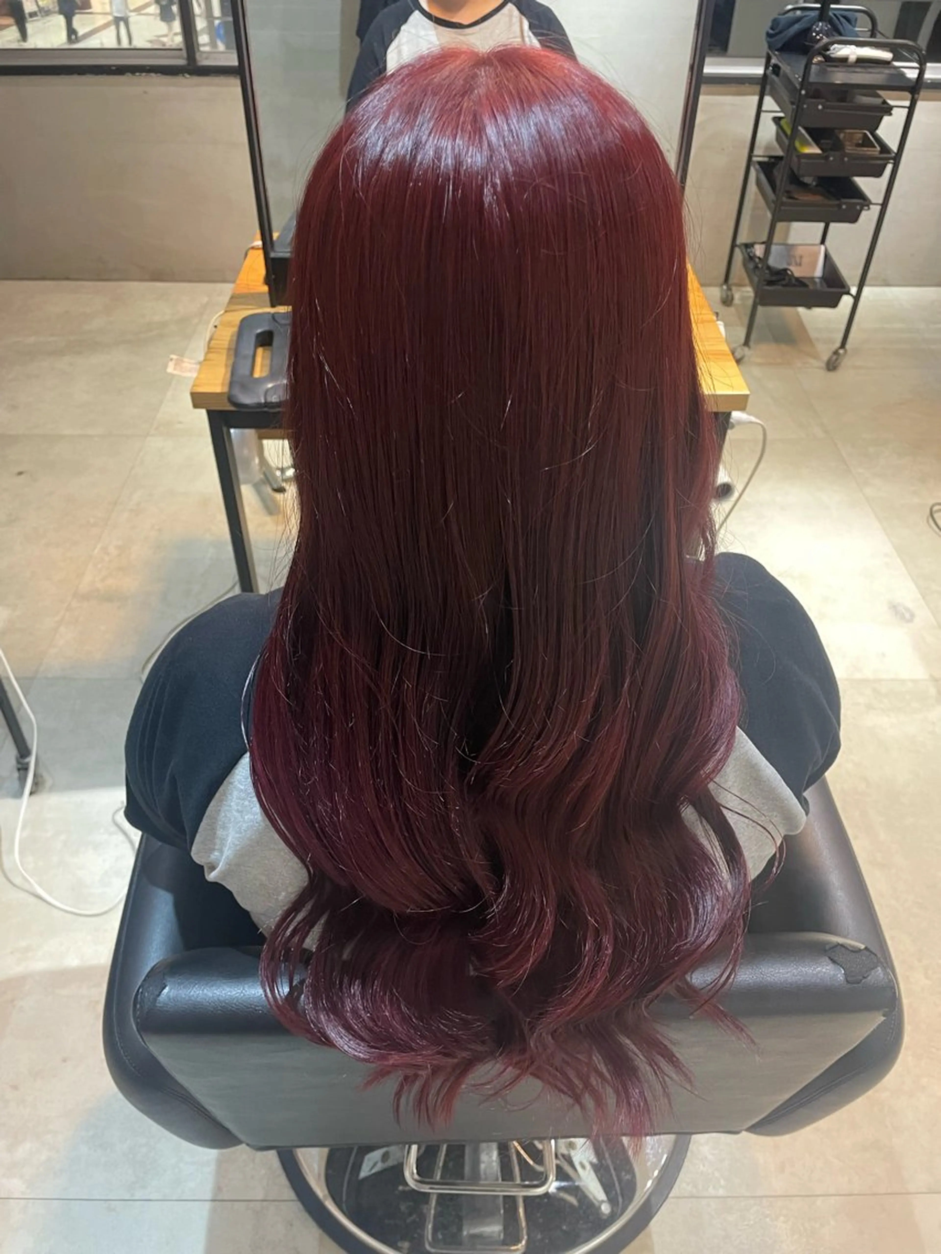 カラー ブリーチ ブリーチなしカラー レッドカラー ヘアカラー HAYATA/透明感 /派手髪/ケアブリのヘアスタイル