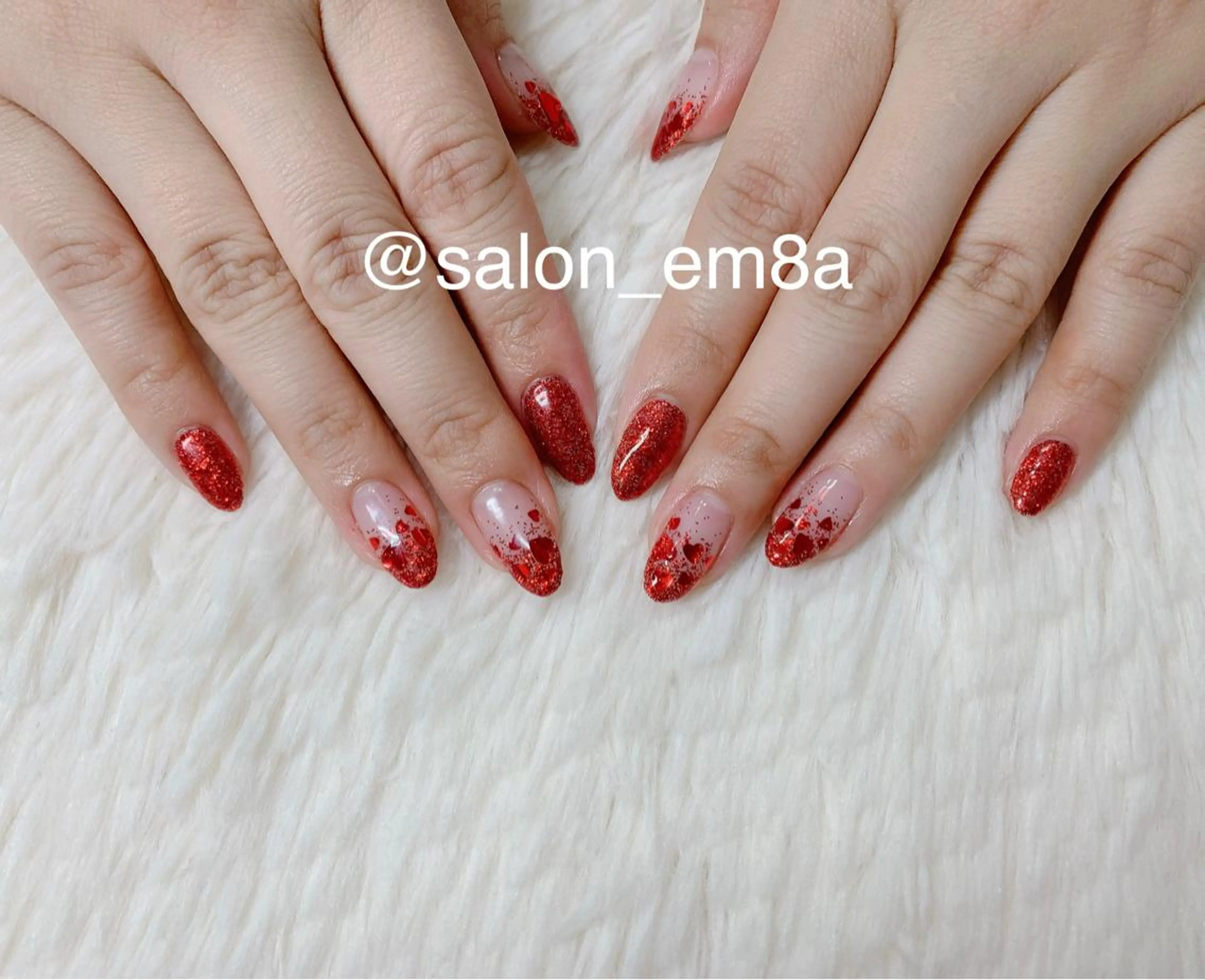 ネイル 持ち込み バレンタイン salon EM&A emiのネイルデザイン