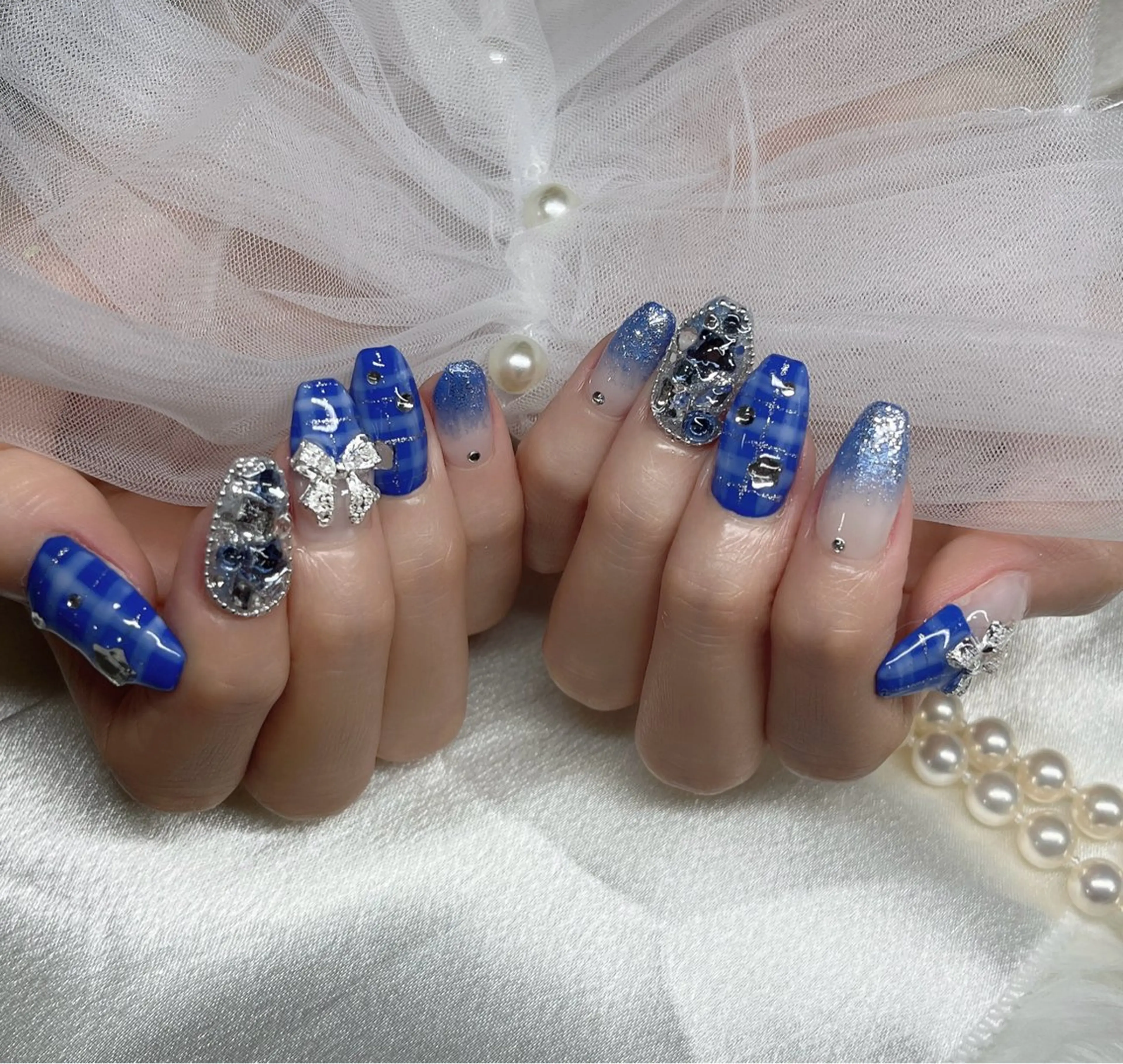 ネイル YOLO NAILのネイルデザイン