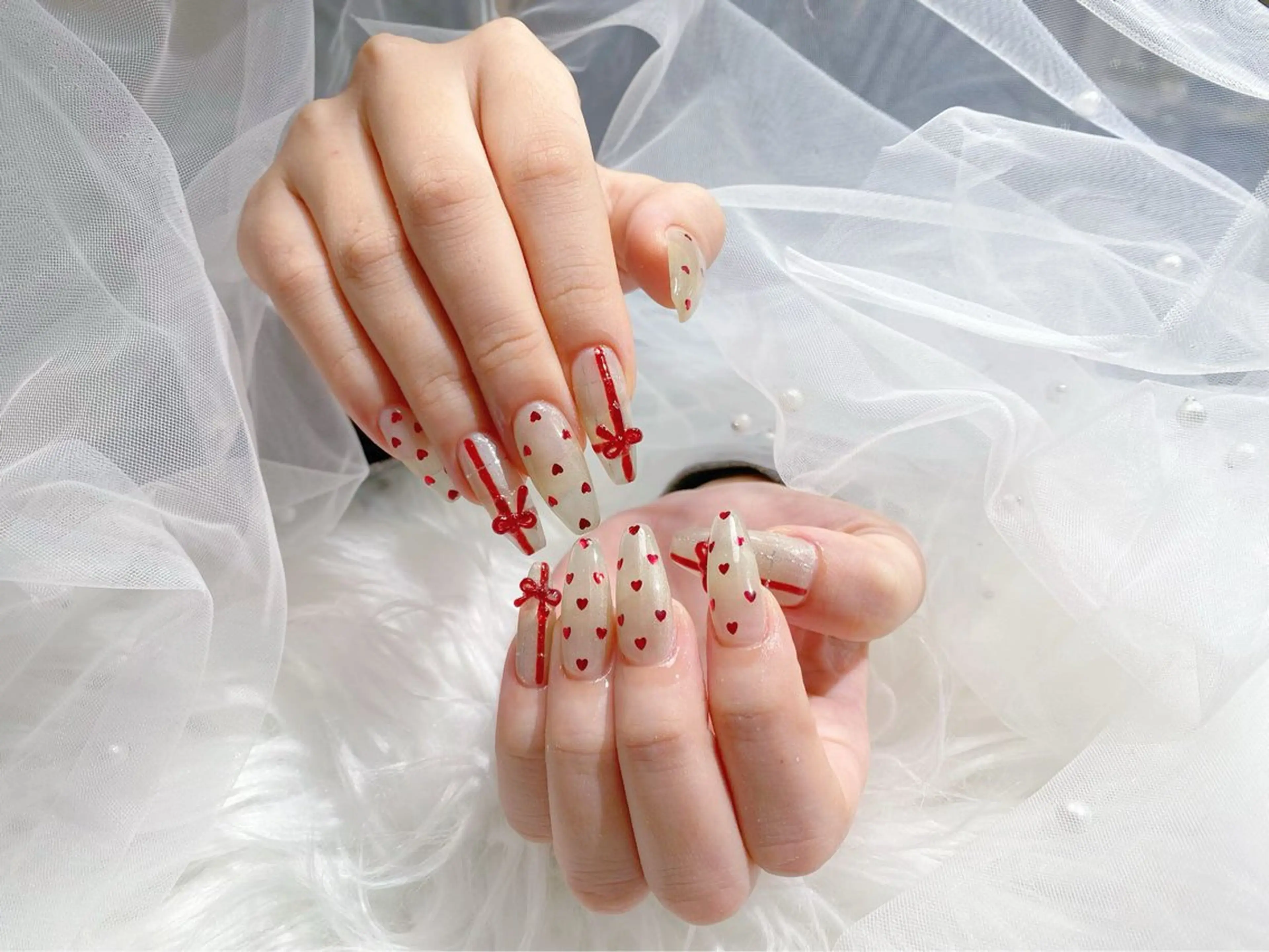 ネイル ハンドネイル 🌈 Laule'aのネイルデザイン