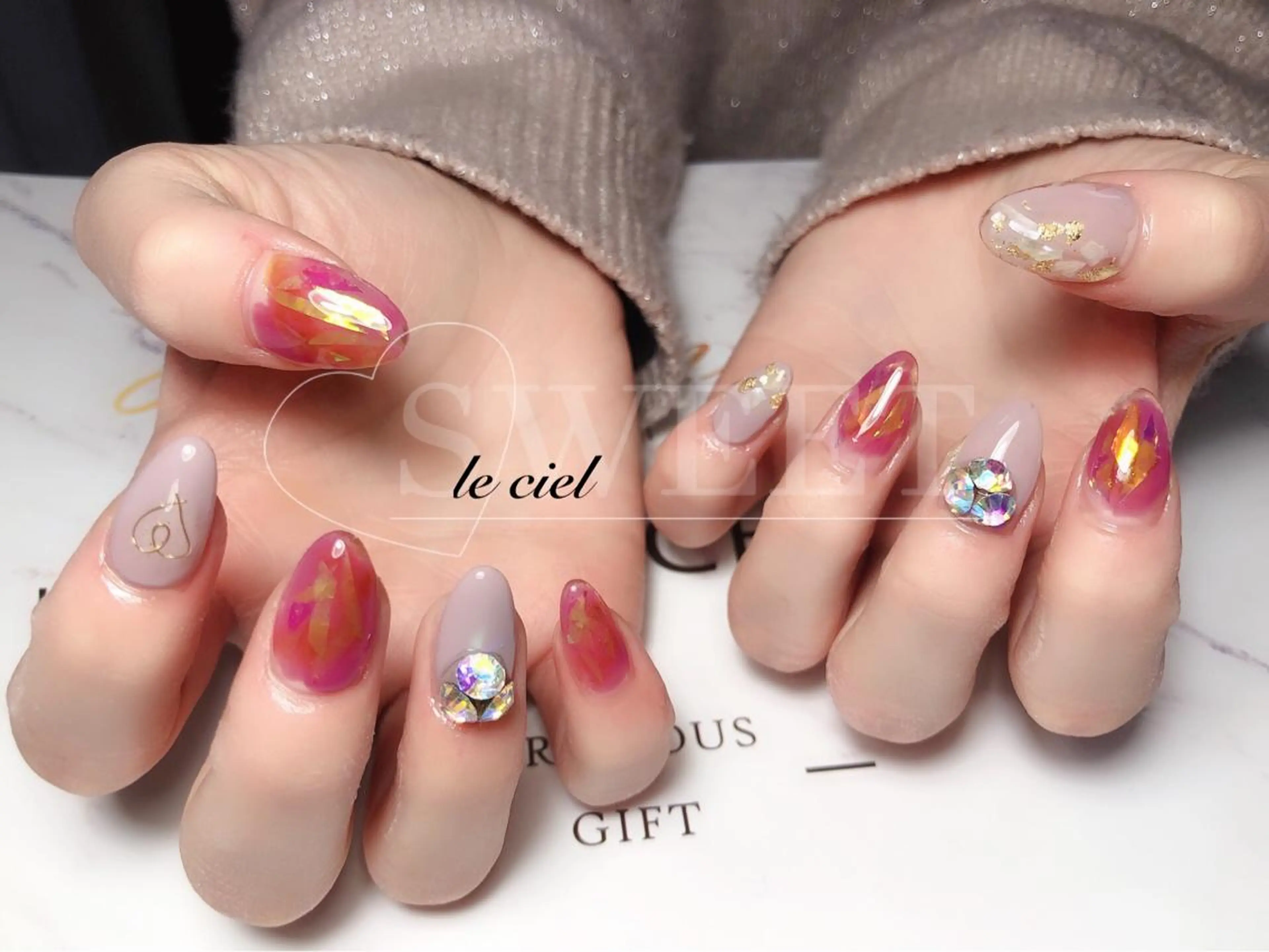 ネイル ハンドネイル Naka Rieのネイルデザイン