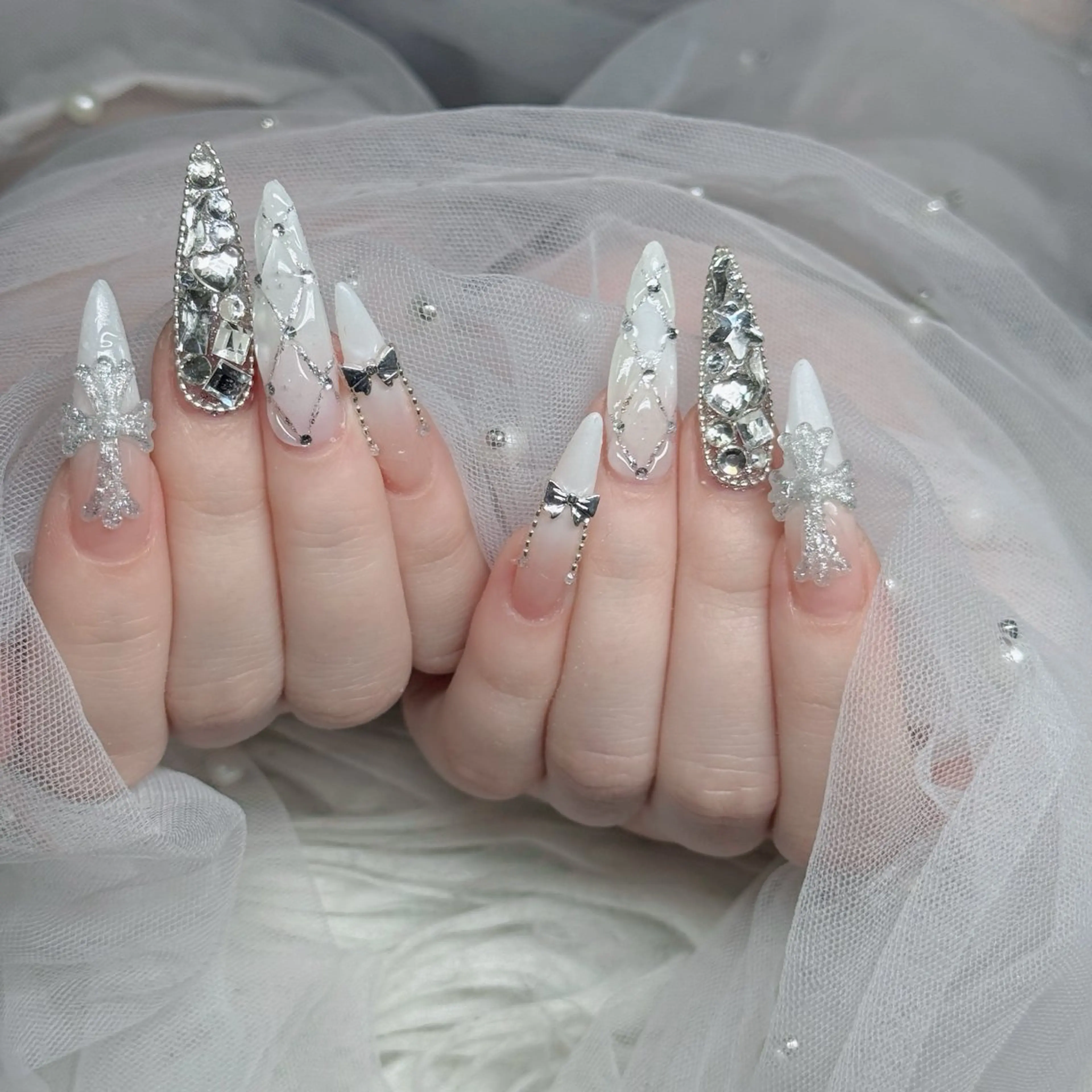 ネイル フットネイル フレンチネイル グラデーション 韓国ネイル ロングネイル ハンドネイル Hani Nail Salonのネイルデザイン