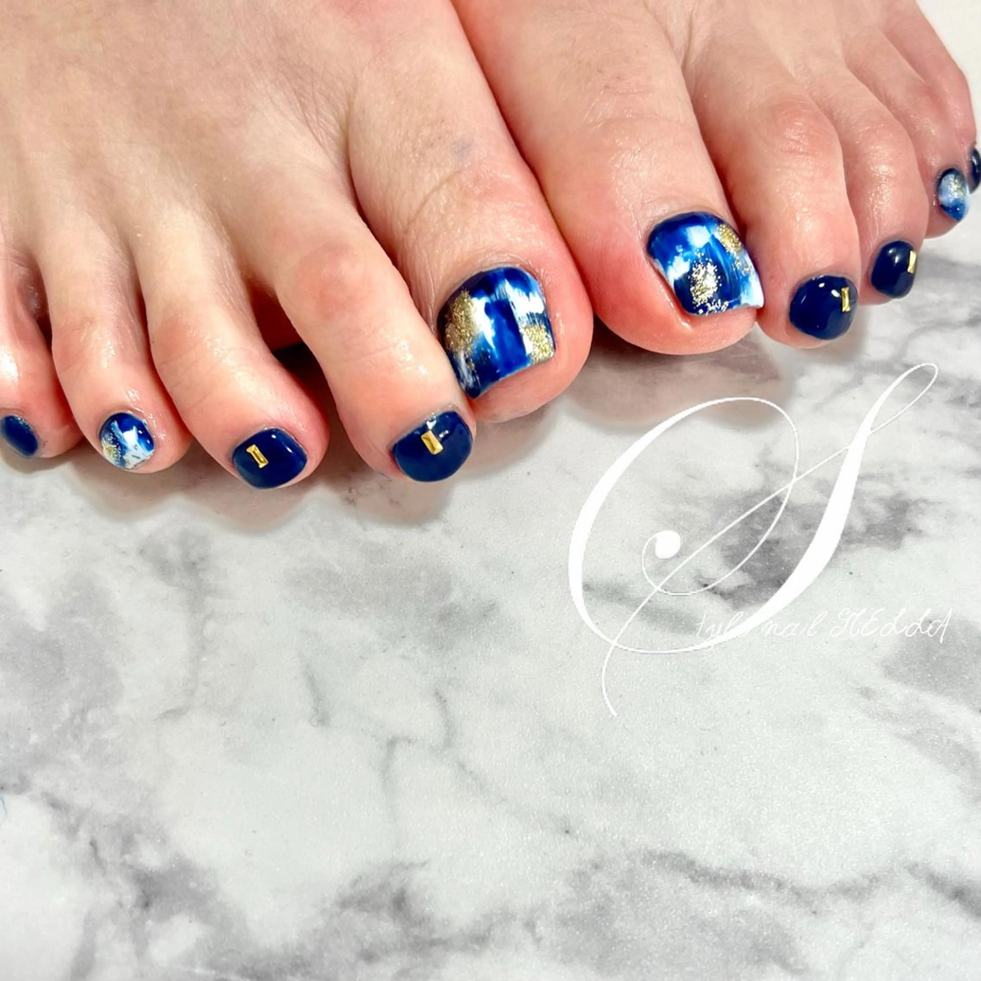 ネイル ブルー フットネイル ニュアンスネイル フットネイル ステラ marikominoのネイルデザイン
