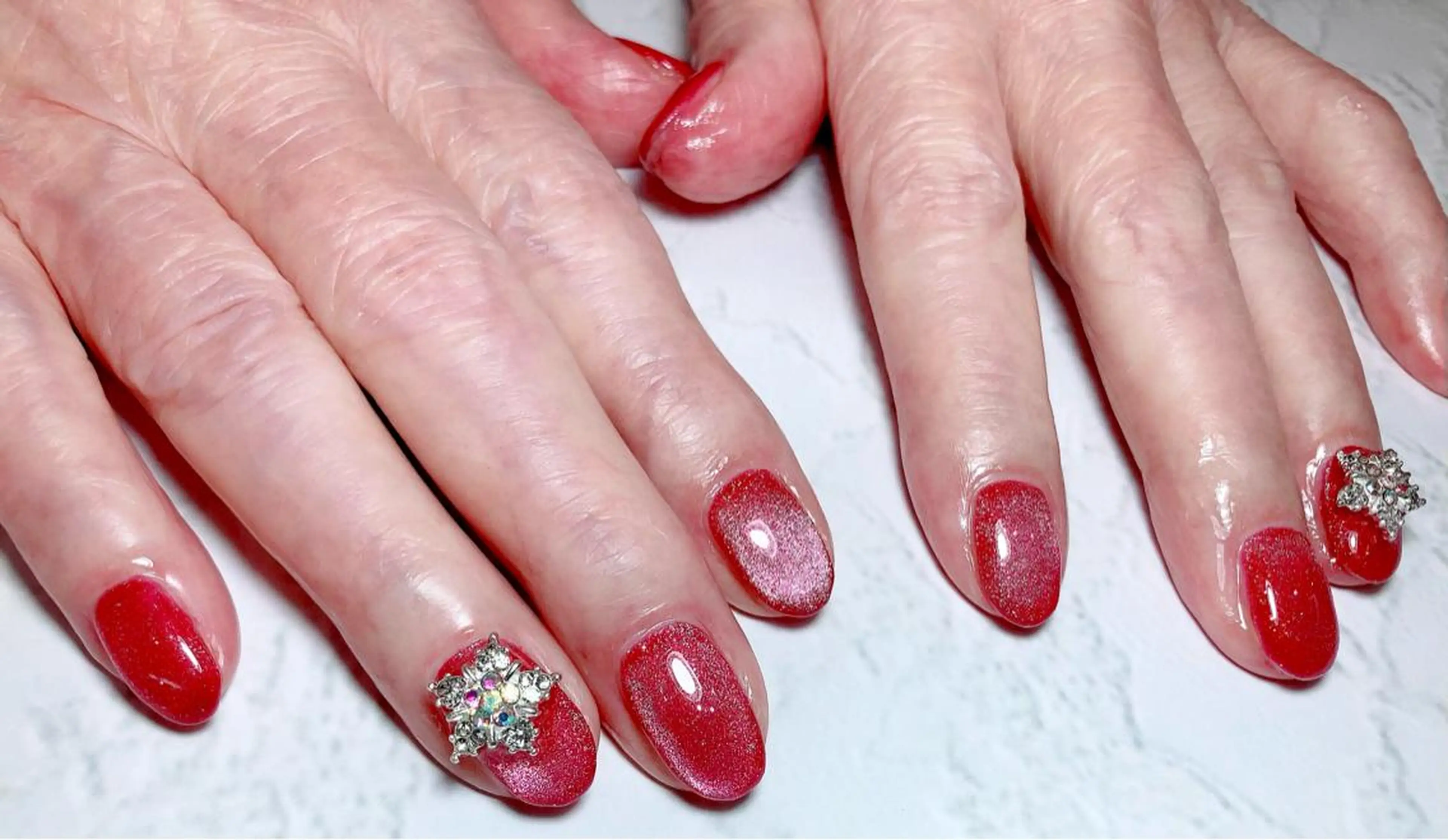 ネイル Spiky とうげ ふうかのネイルデザイン