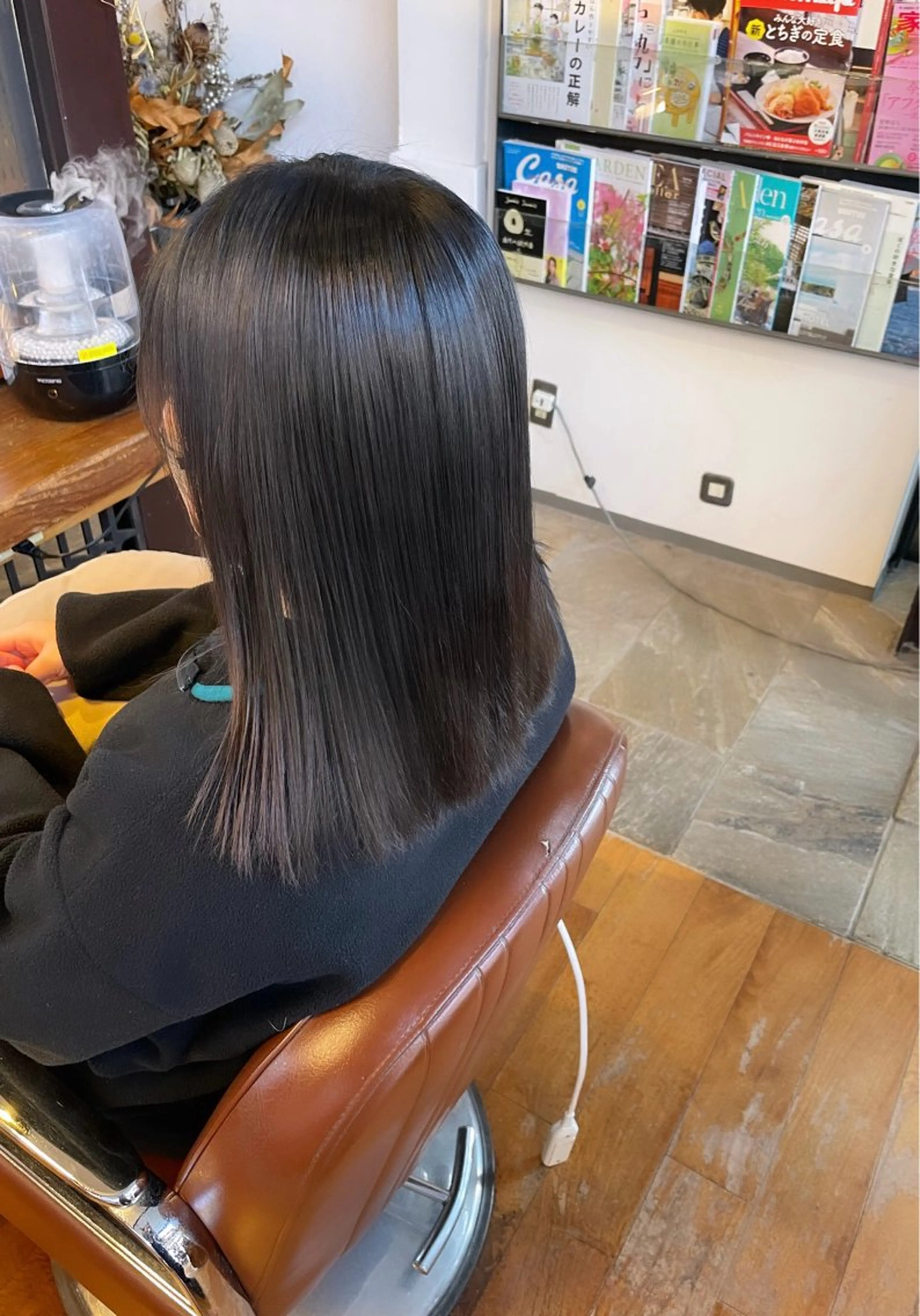 ミディアム パーマ 縮毛矯正 ayaka |トレンドヘアのヘアスタイル