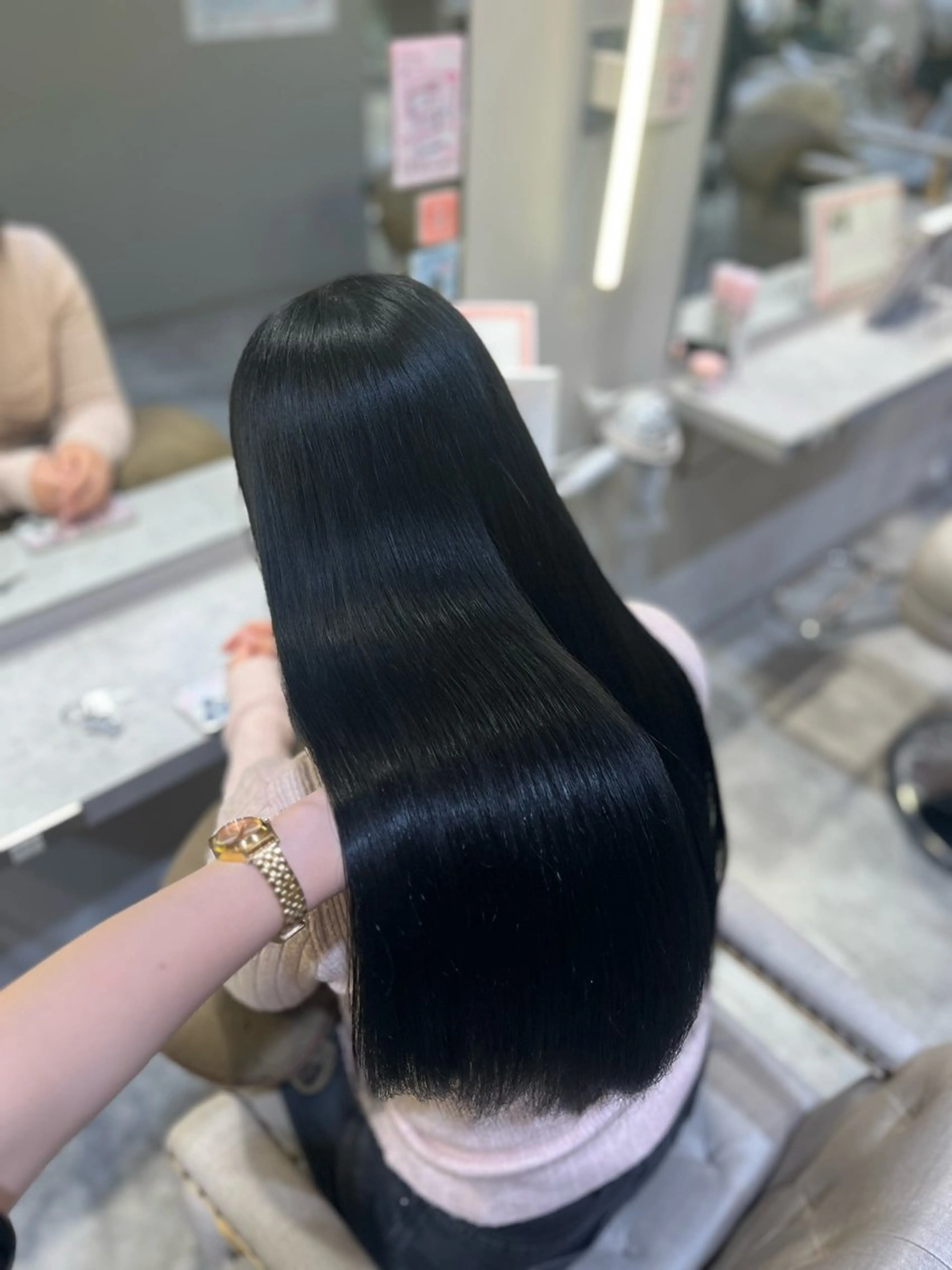 【🎀うる艶カラー➕前髪縮毛矯正➕2stepトリートメント🎀】の写真