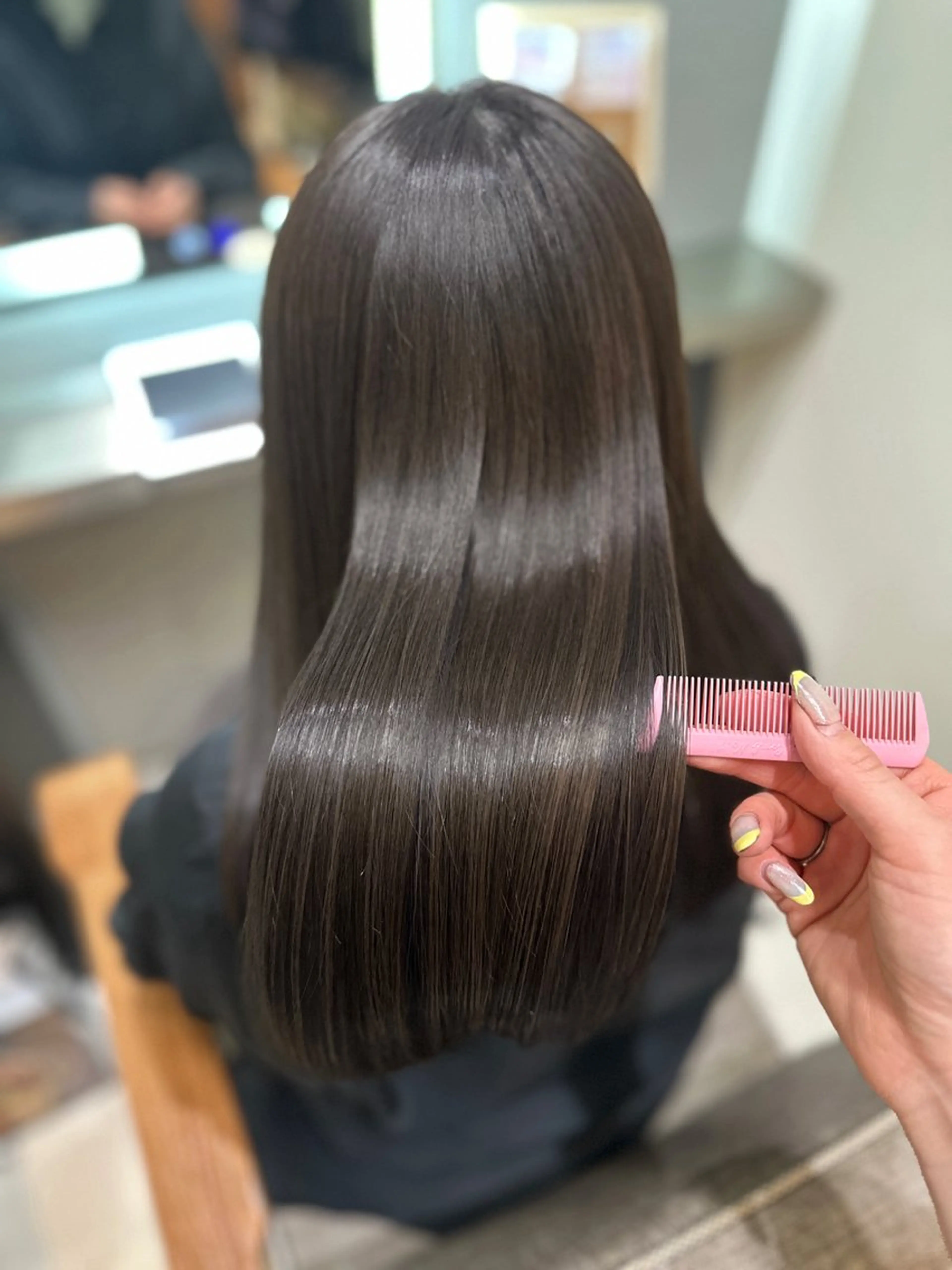 セミロング カラー ヘアアレンジ グレージュ トリートメント 酸熱トリートメント 🇰🇷韓国ｽﾀｲﾙ ﾚｲﾔｰ/ayanaのヘアスタイル